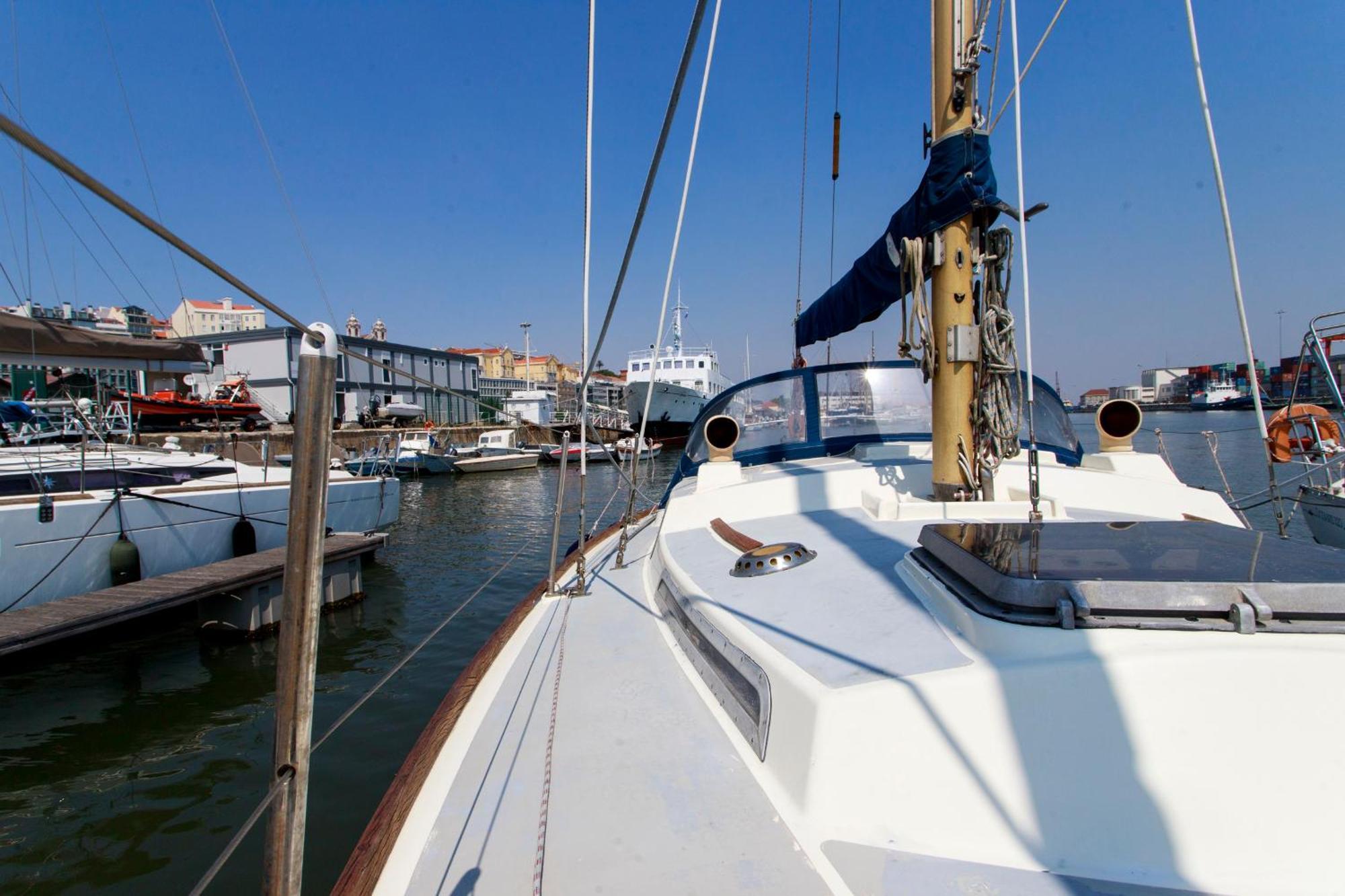Evamia Boat Lisbon