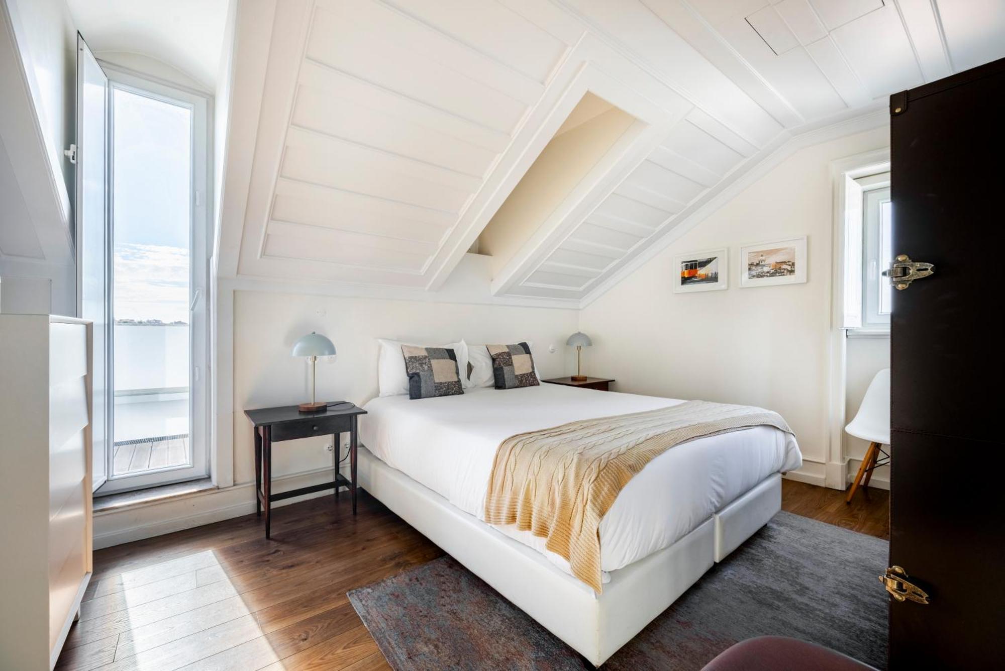 Chiado Trindade | Apartamento *