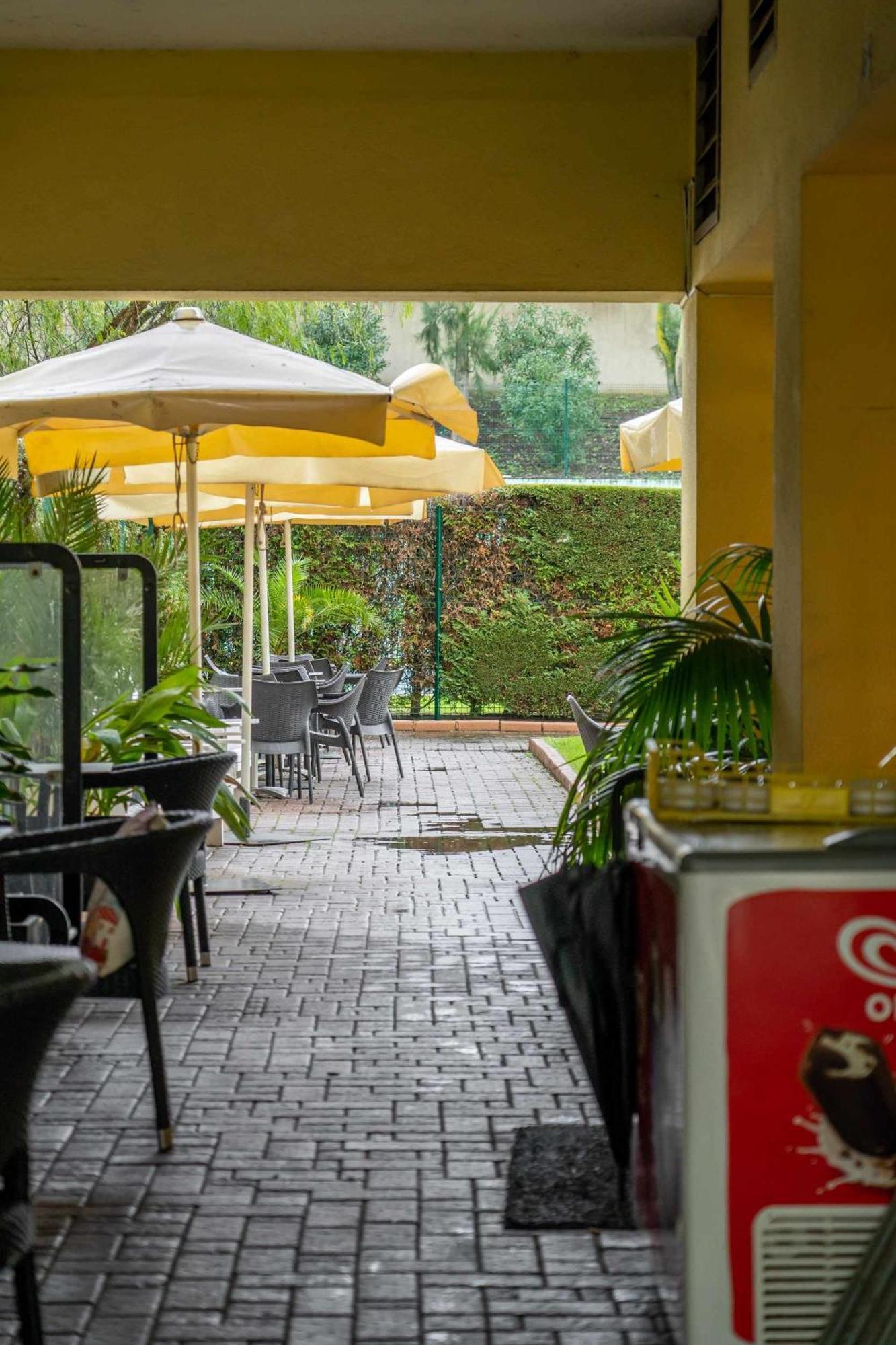 Apartment T3 Com Piscina Tenis Ginasio E Parq Infant Lisbon
