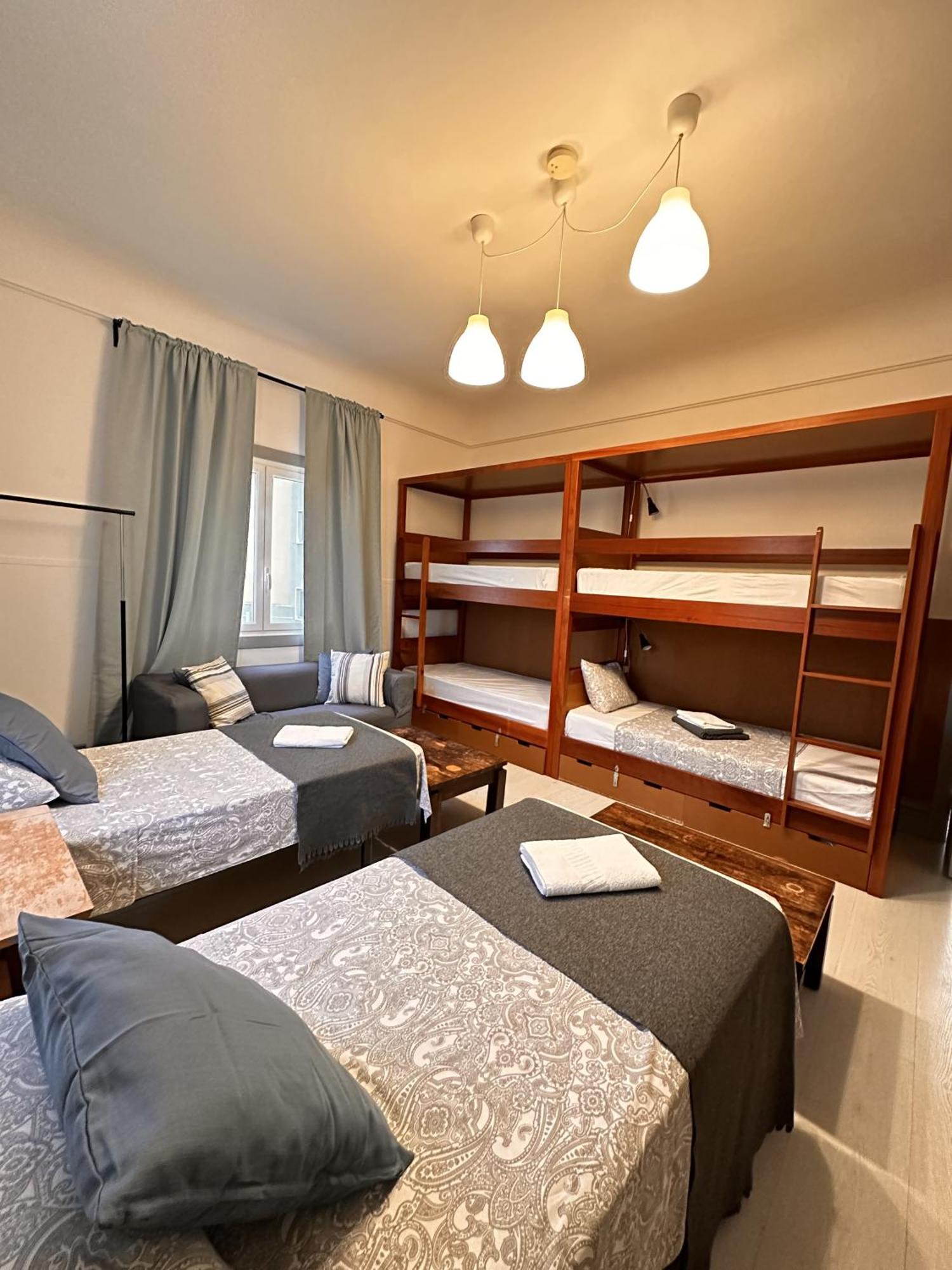 Ey Lisbon Guesthouse Hostel Lisbon