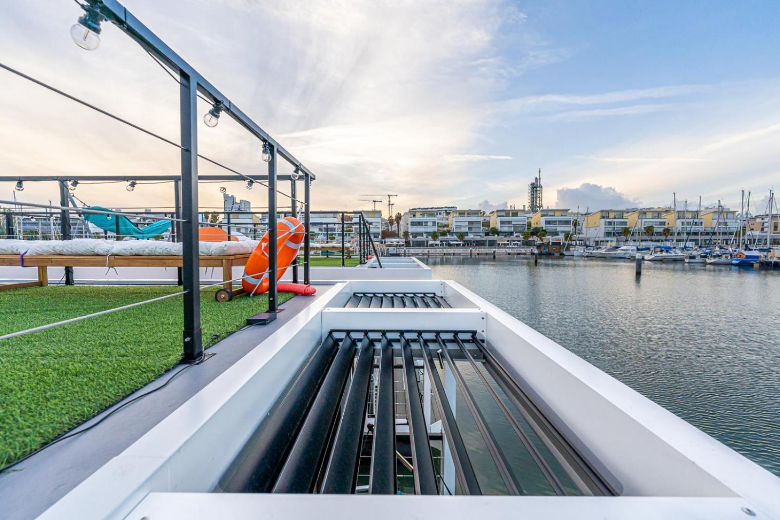 The Homeboat Company Parque Nacoes-lisboa Botel