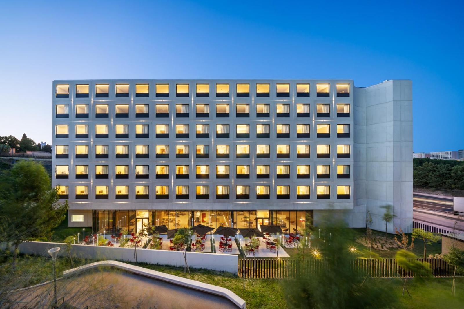 Hotel Moov Oriente Lisbon