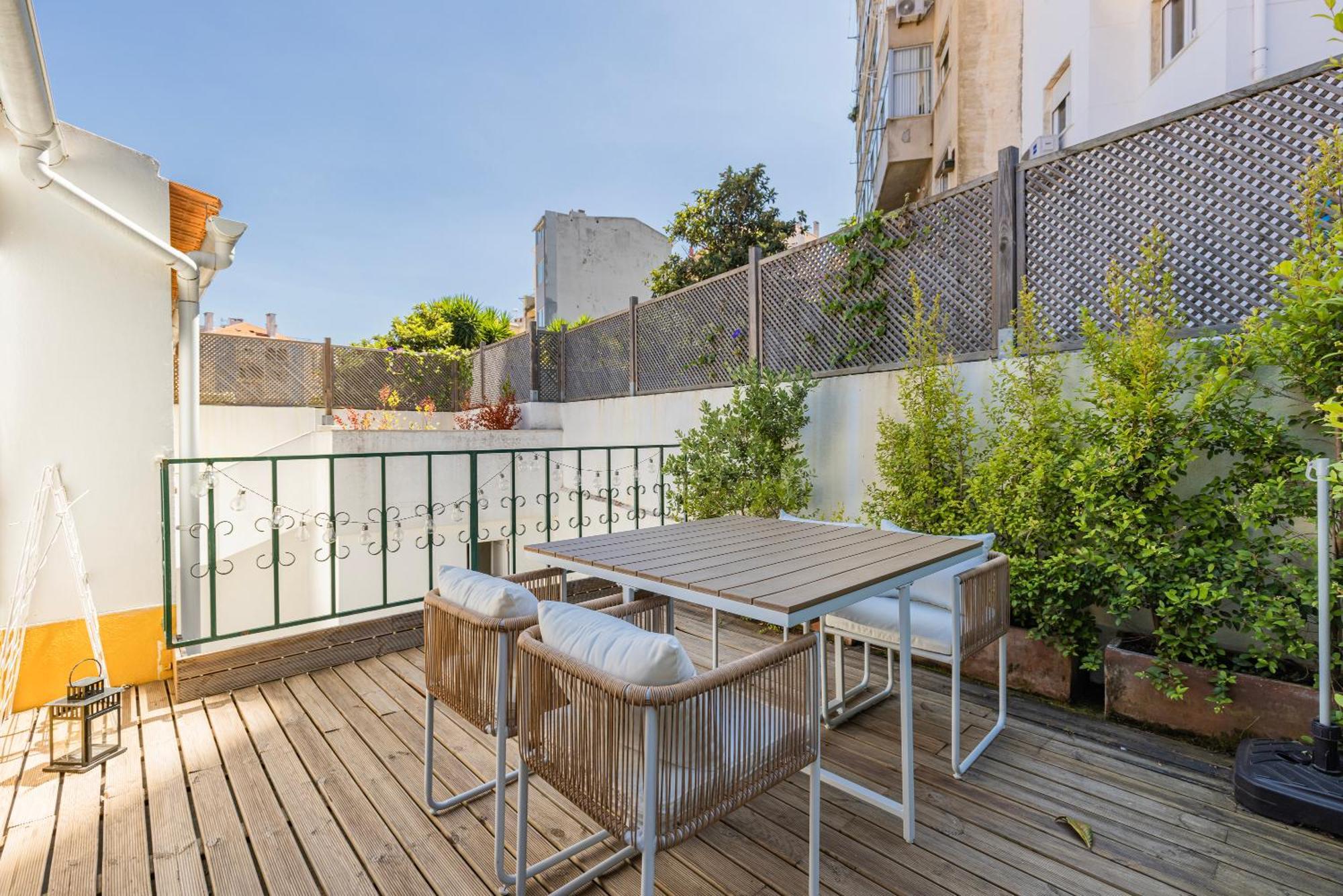 Cute In City Center By Lovelystay Apartment