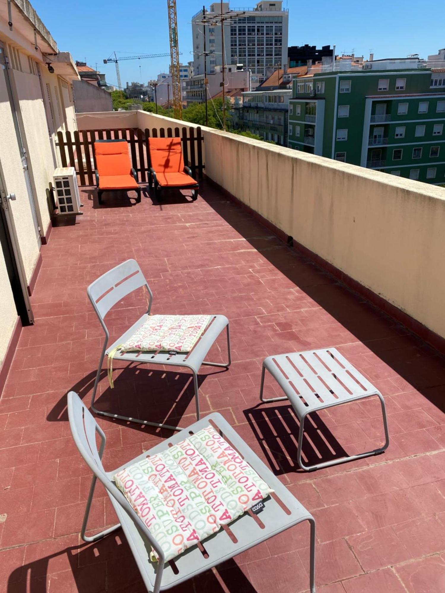 Mesa E Casa Encantada * Lisbon