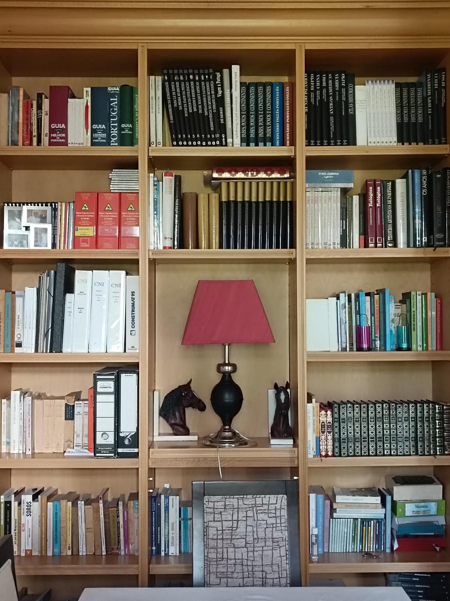 In Centre Of Apartment *