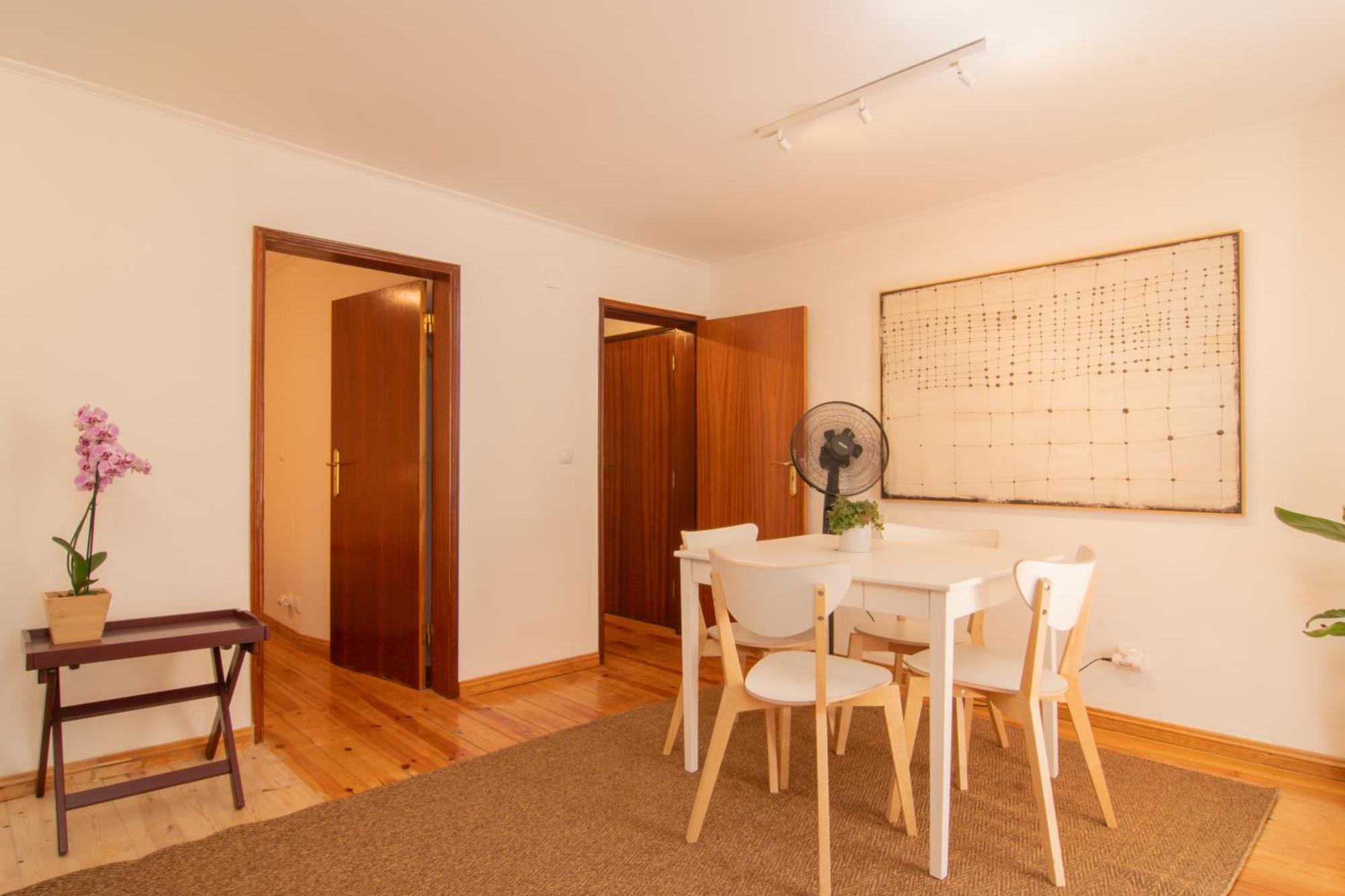 Charming & Peaceful Family Flat Apartment