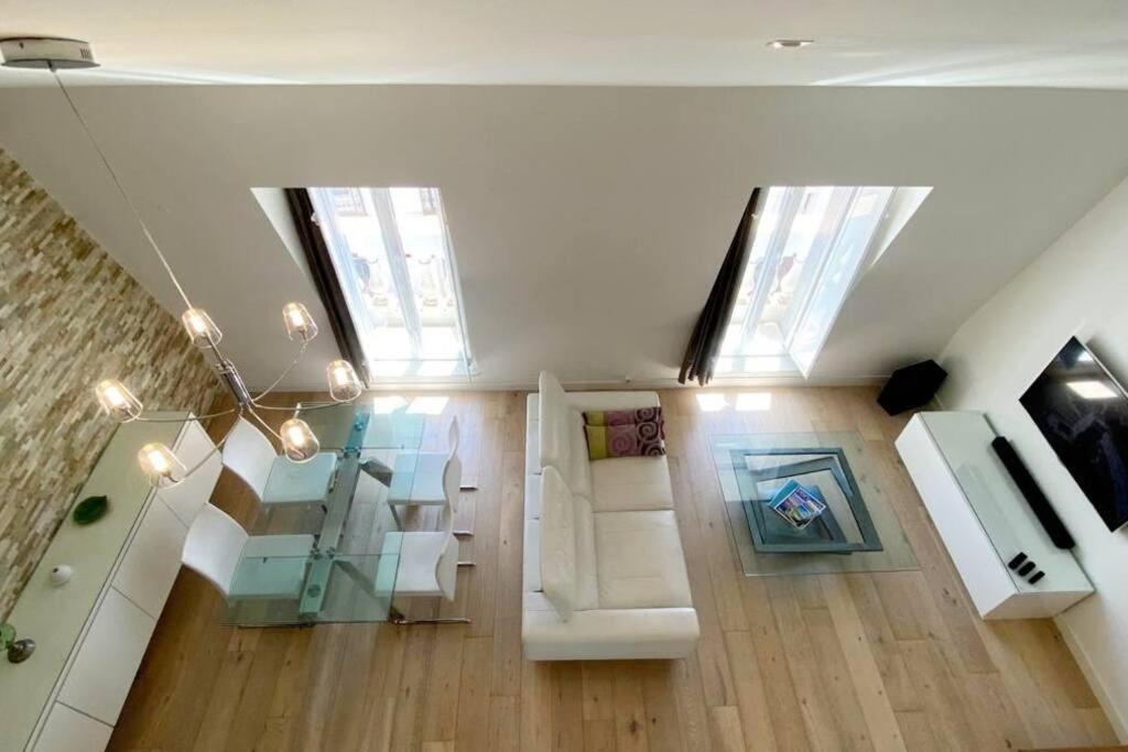 Aurore Duplex - New Lisbon