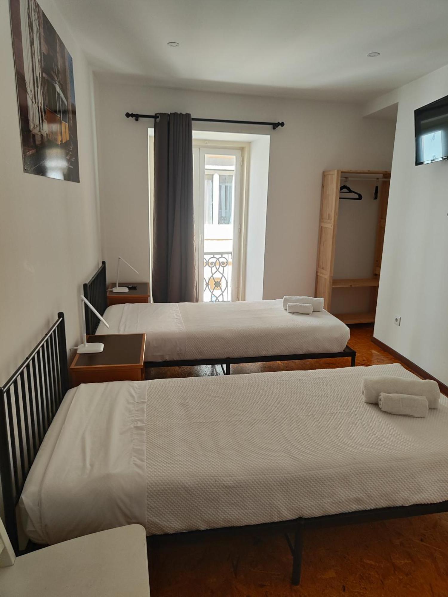 Guest House Rooms In Bairro Alto Lisbon