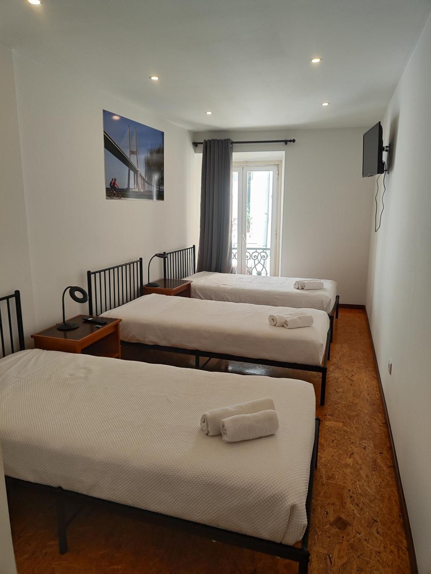 Guest House Rooms In Bairro Alto Lisbon