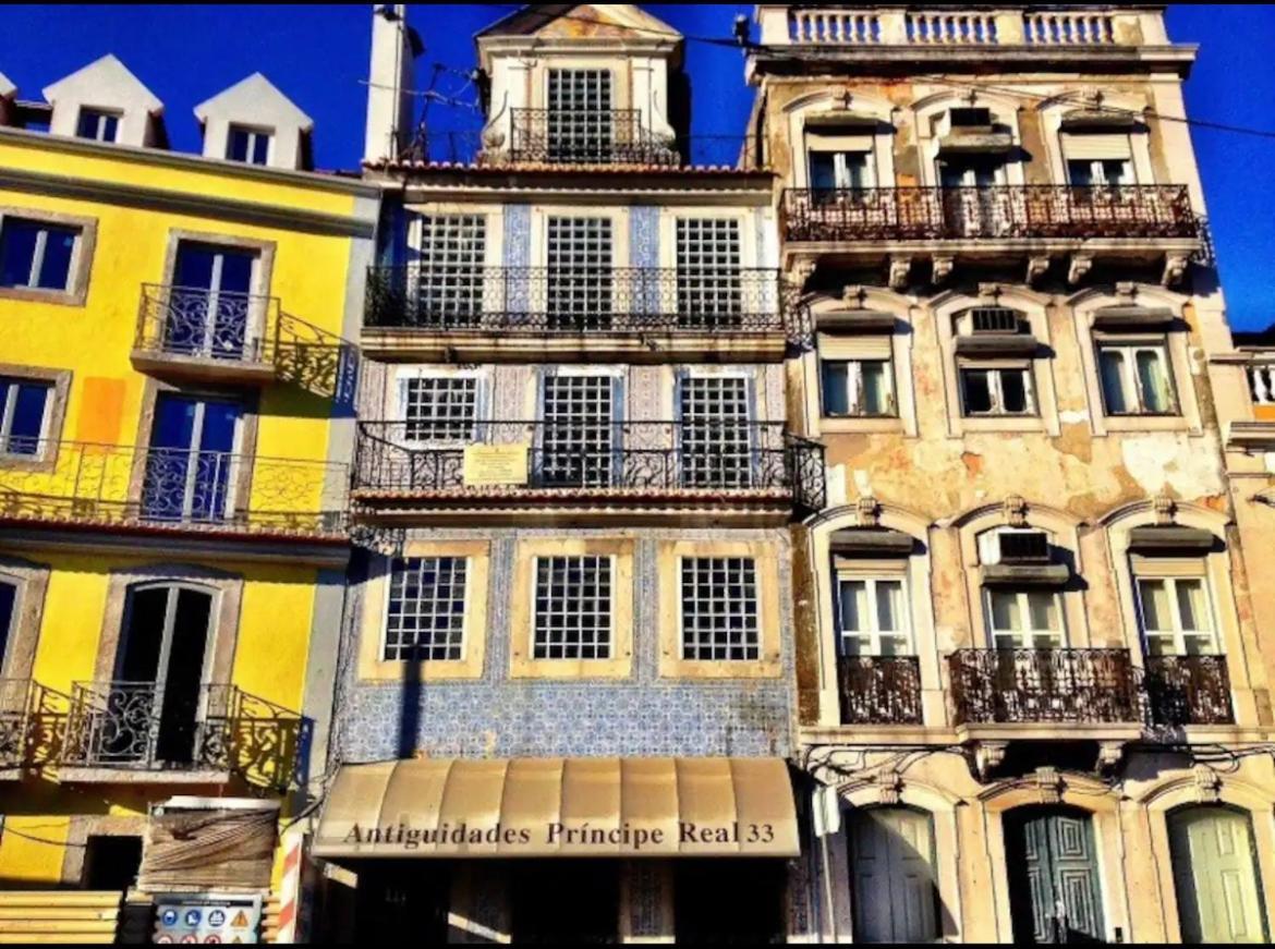 Royal Garden Apartment *