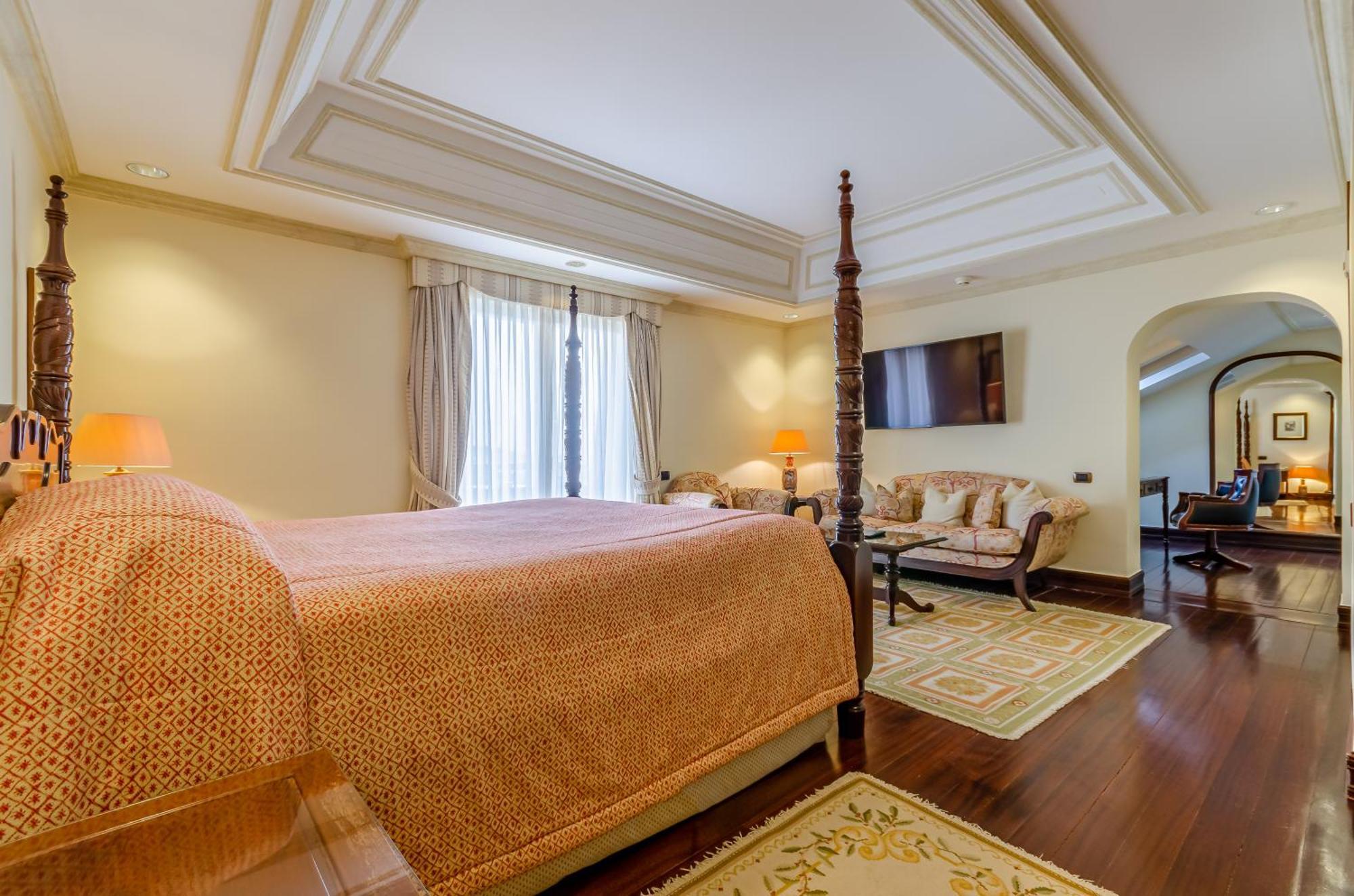 Olissippo Lapa Palace - The Leading Of The World Hotel