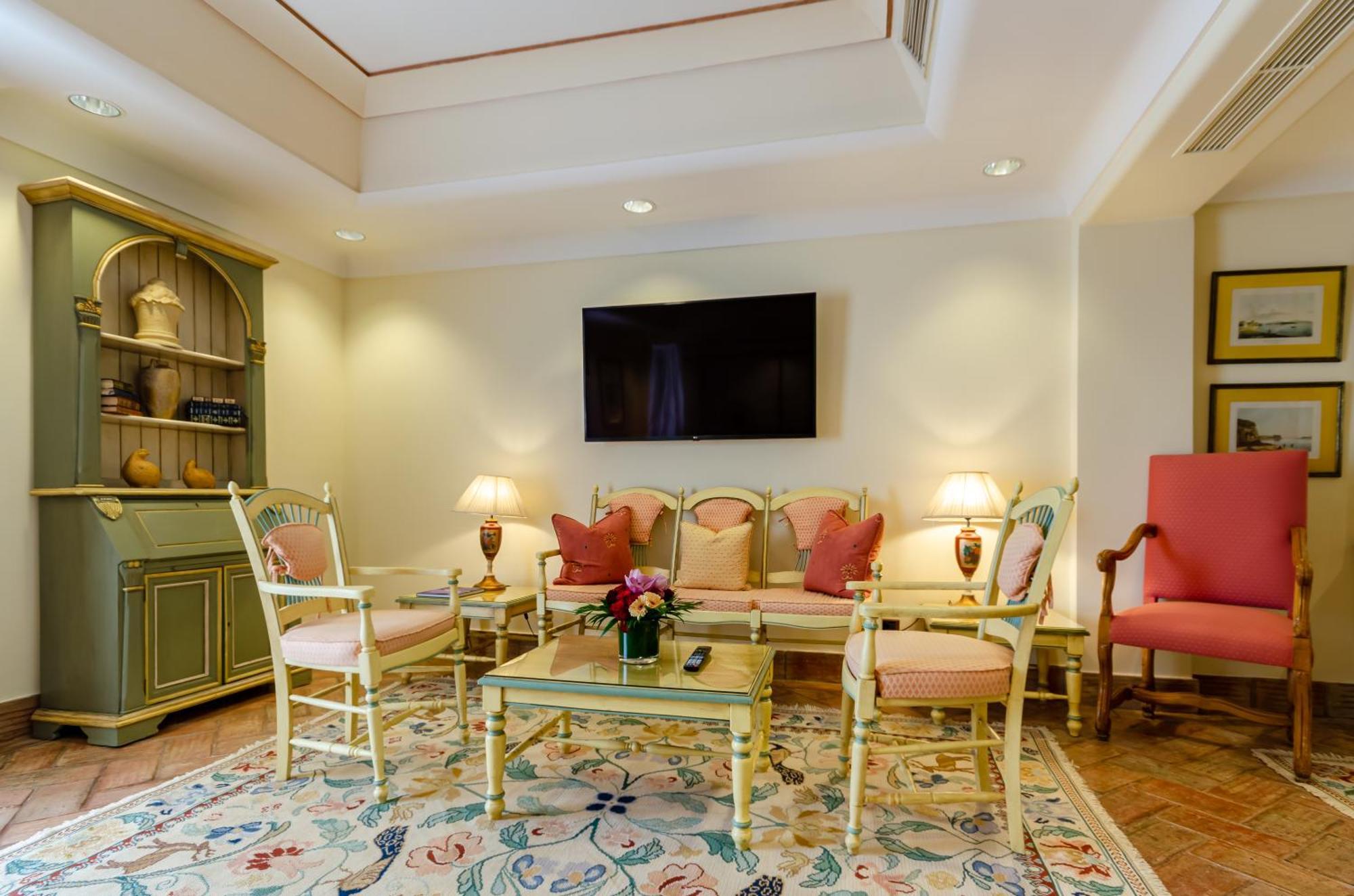 Olissippo Lapa Palace - The Leading Of The World Hotel 5*