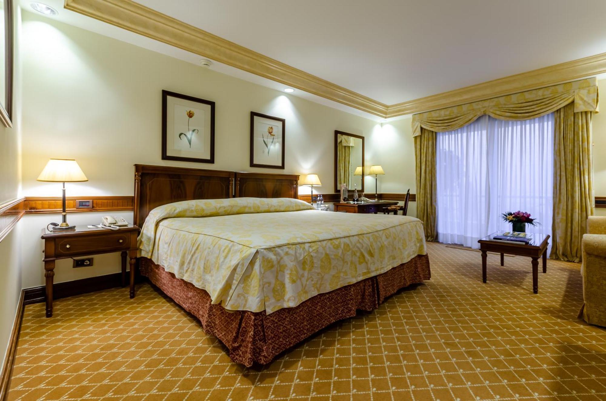 Hotel Olissippo Lapa Palace - The Leading Of The World 5*