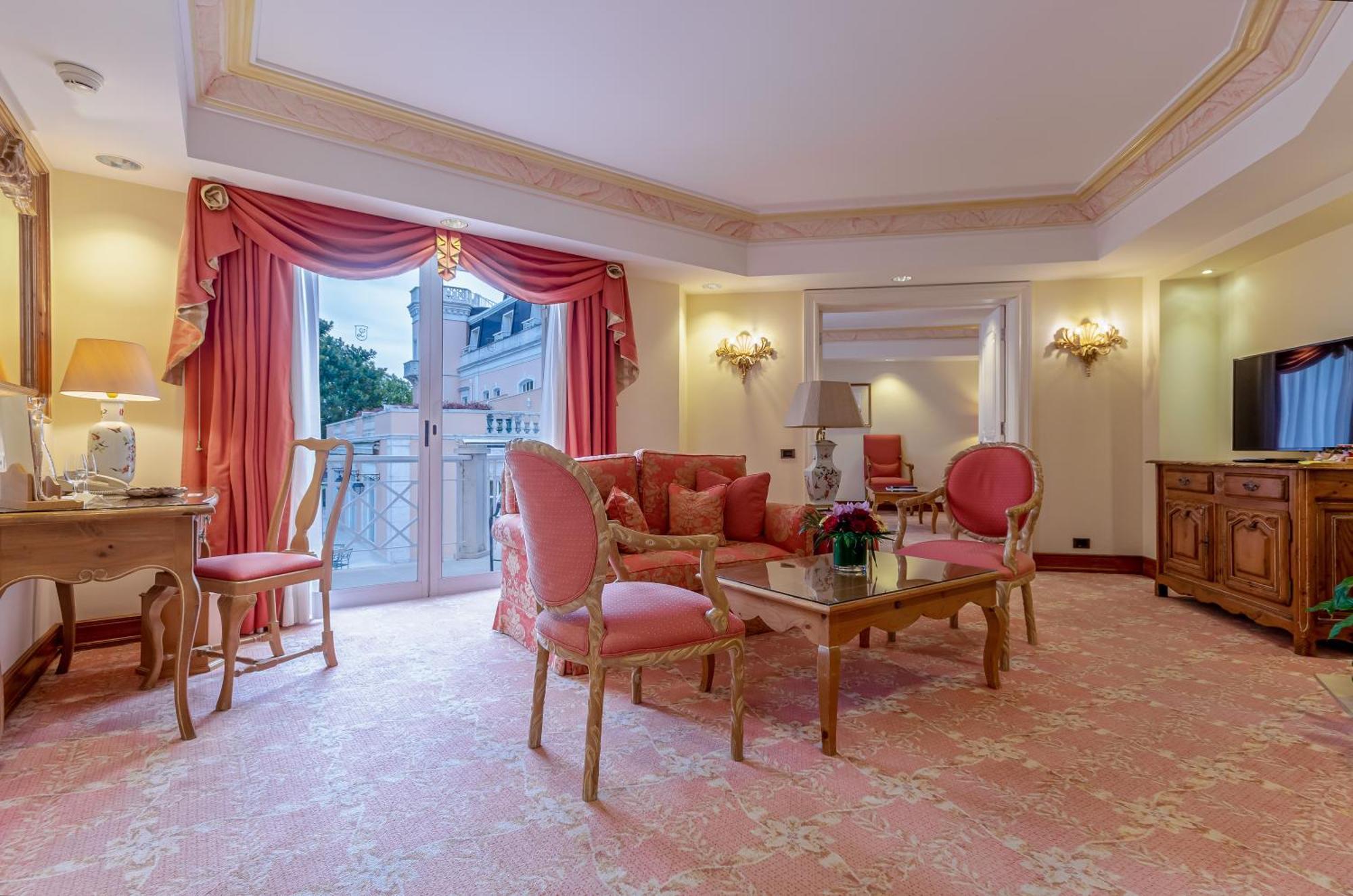 Olissippo Lapa Palace - The Leading Of The World Hotel 5*