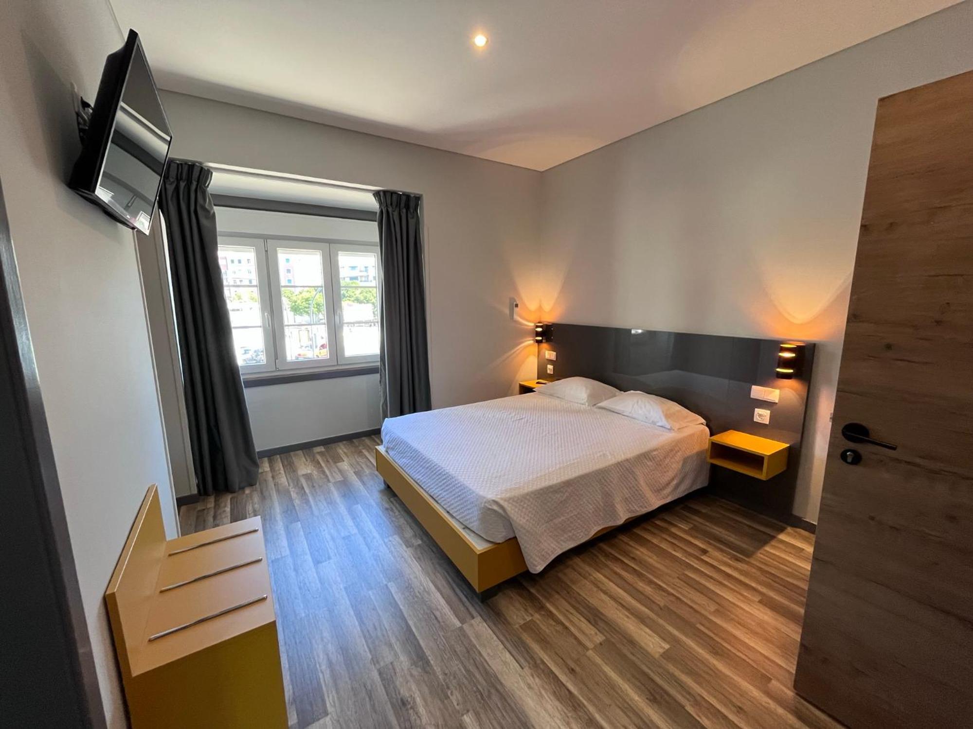 Fonte Luminosa Guest house