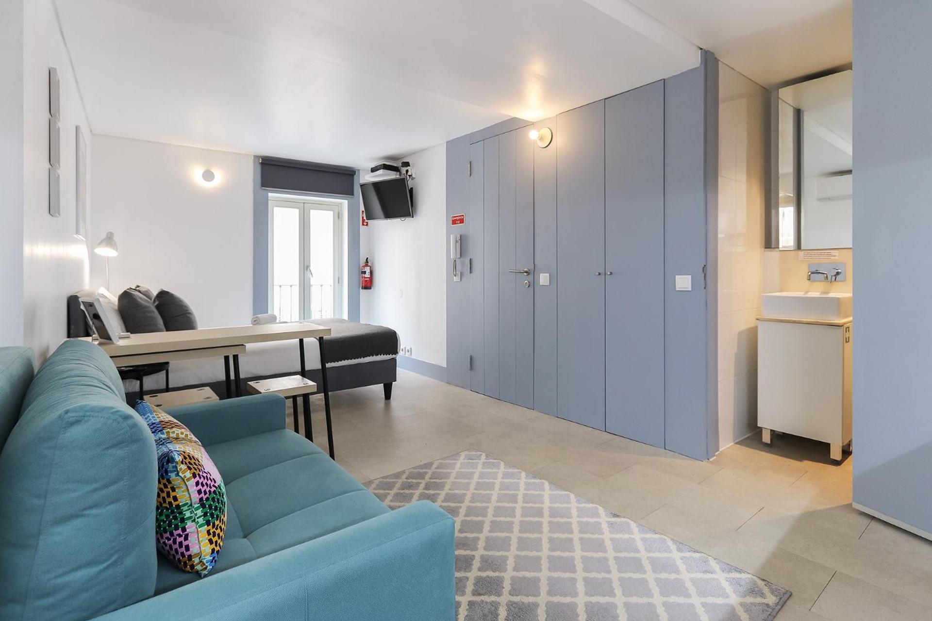 Alfama Modern Loft By Homing