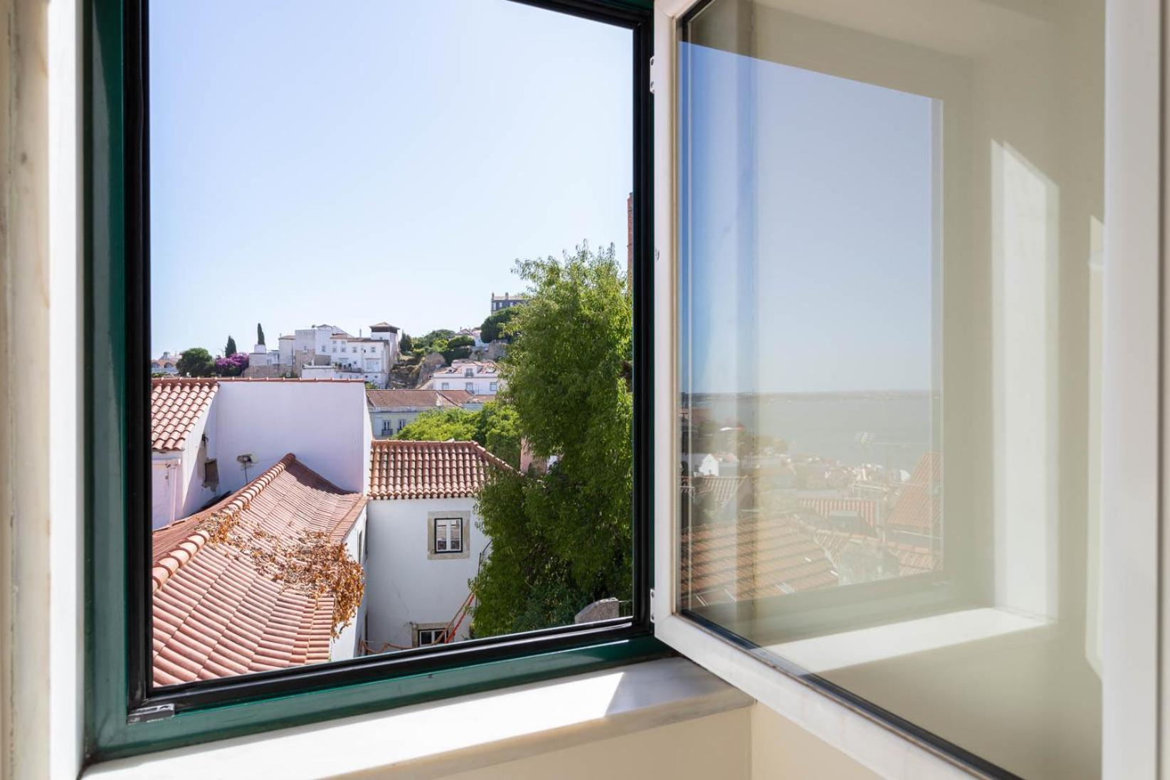 Santa Marinha Apartment Lisbon