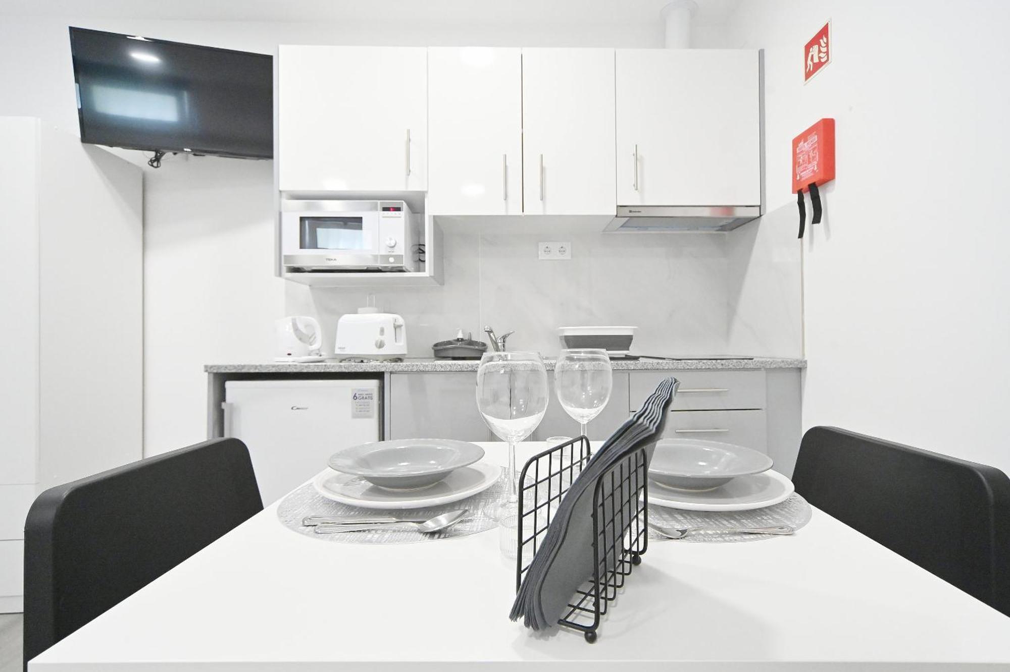 Right Place Apartment *