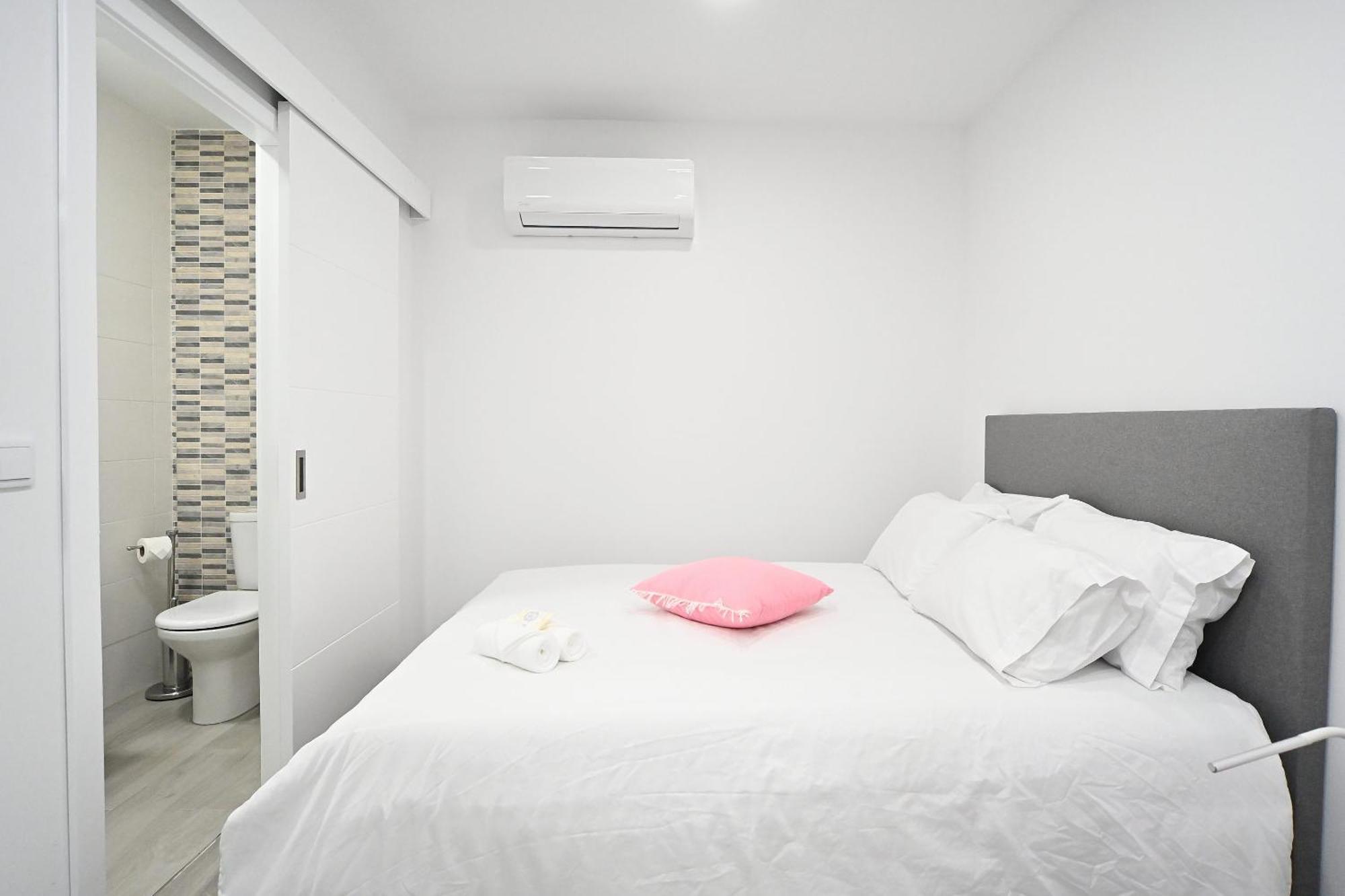 Right Place Apartment