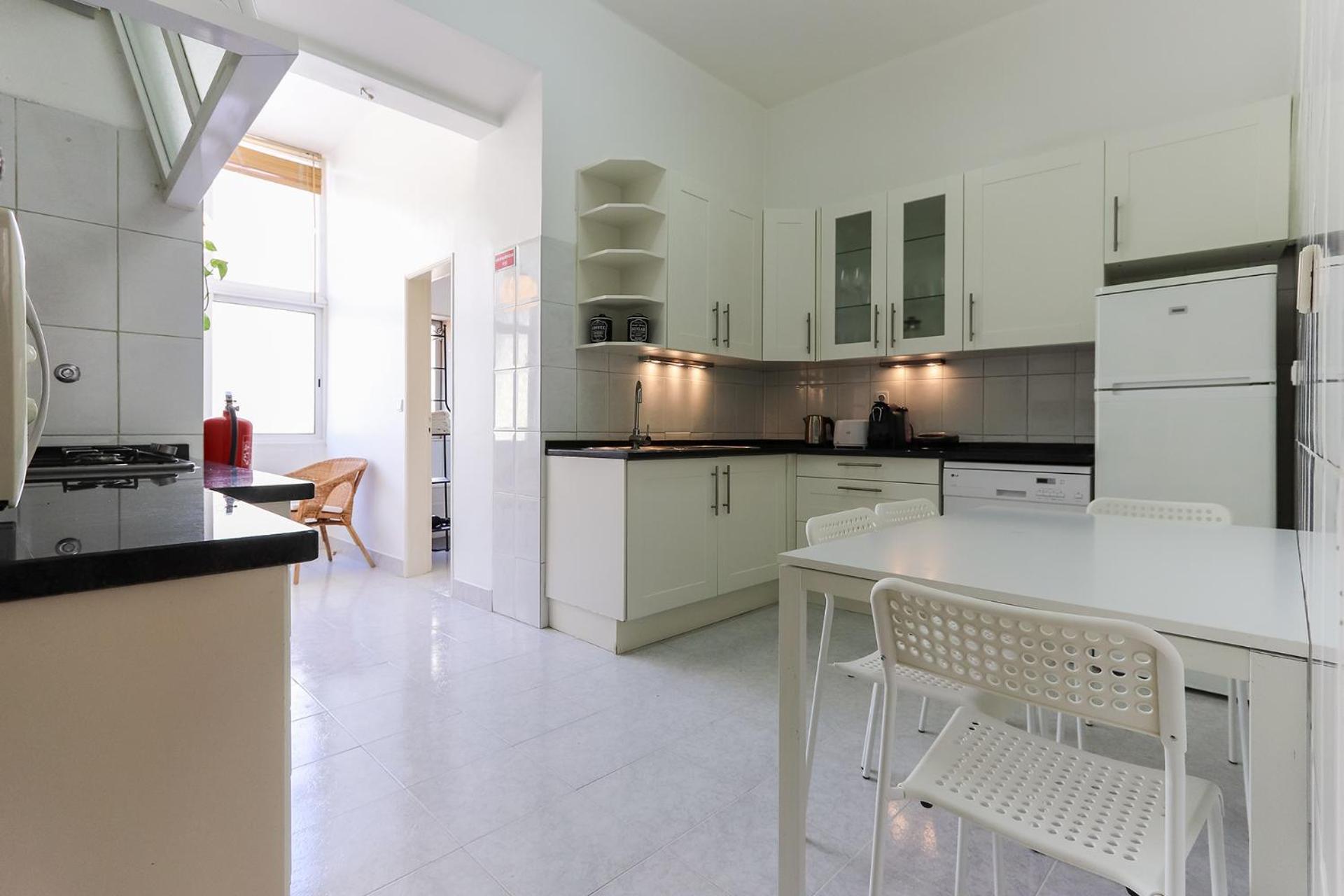 Apartment Cozy And Sunny - Anjos, *