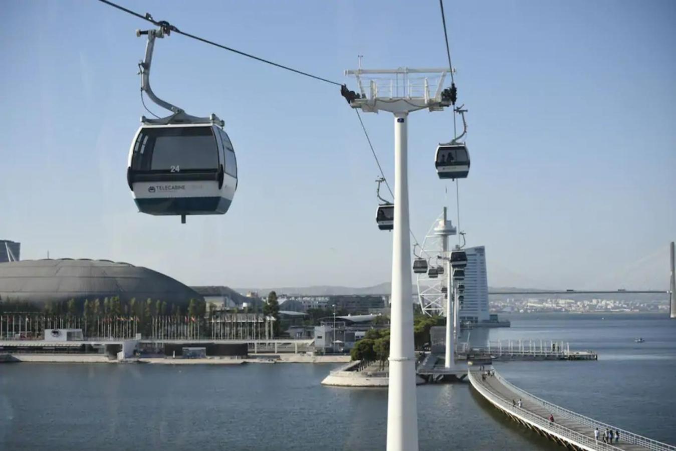Be Local - With 2 Bedrooms In Moscavide - Apartment Lisbon