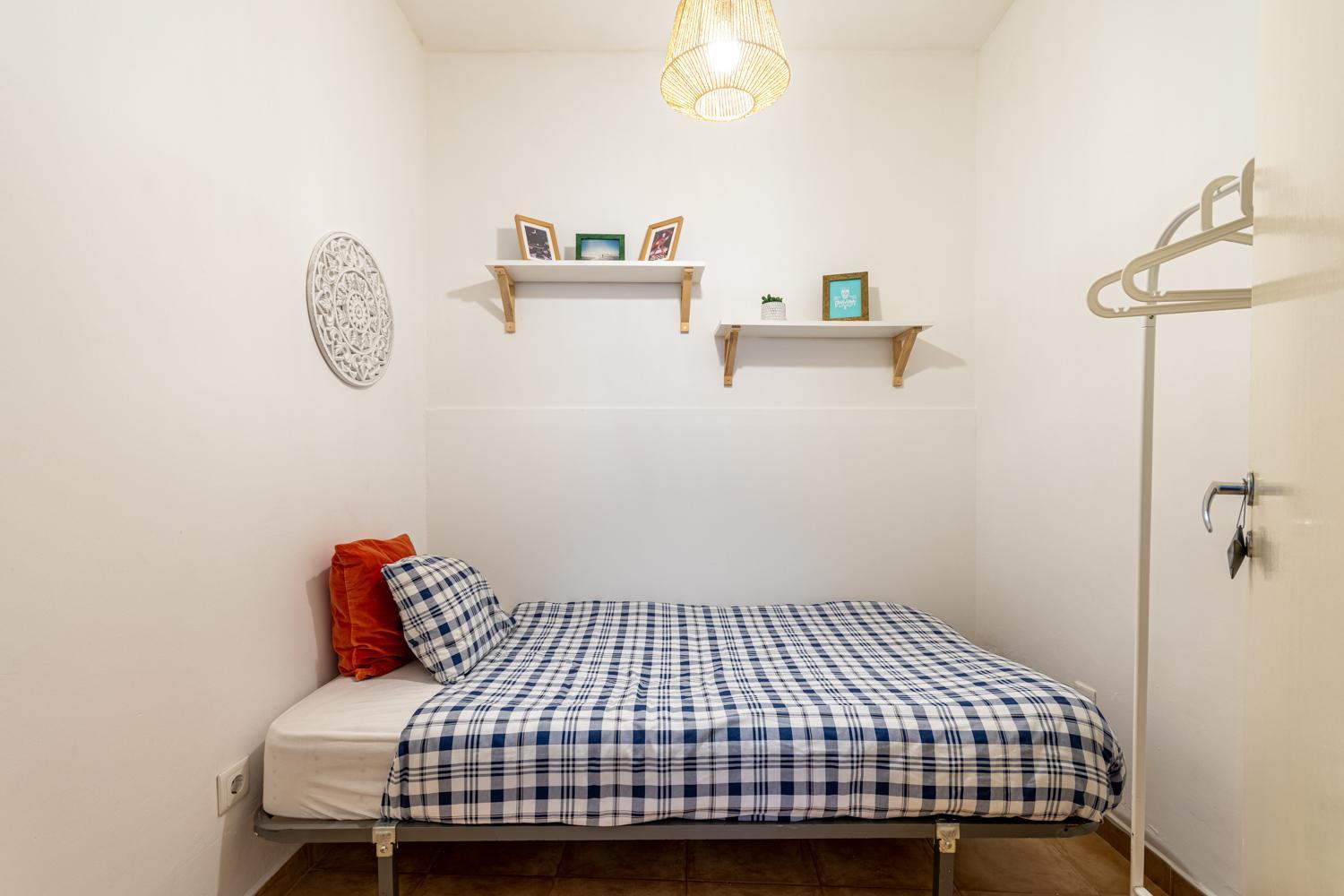 Apartment 3 Bedroom Close To The Castle *