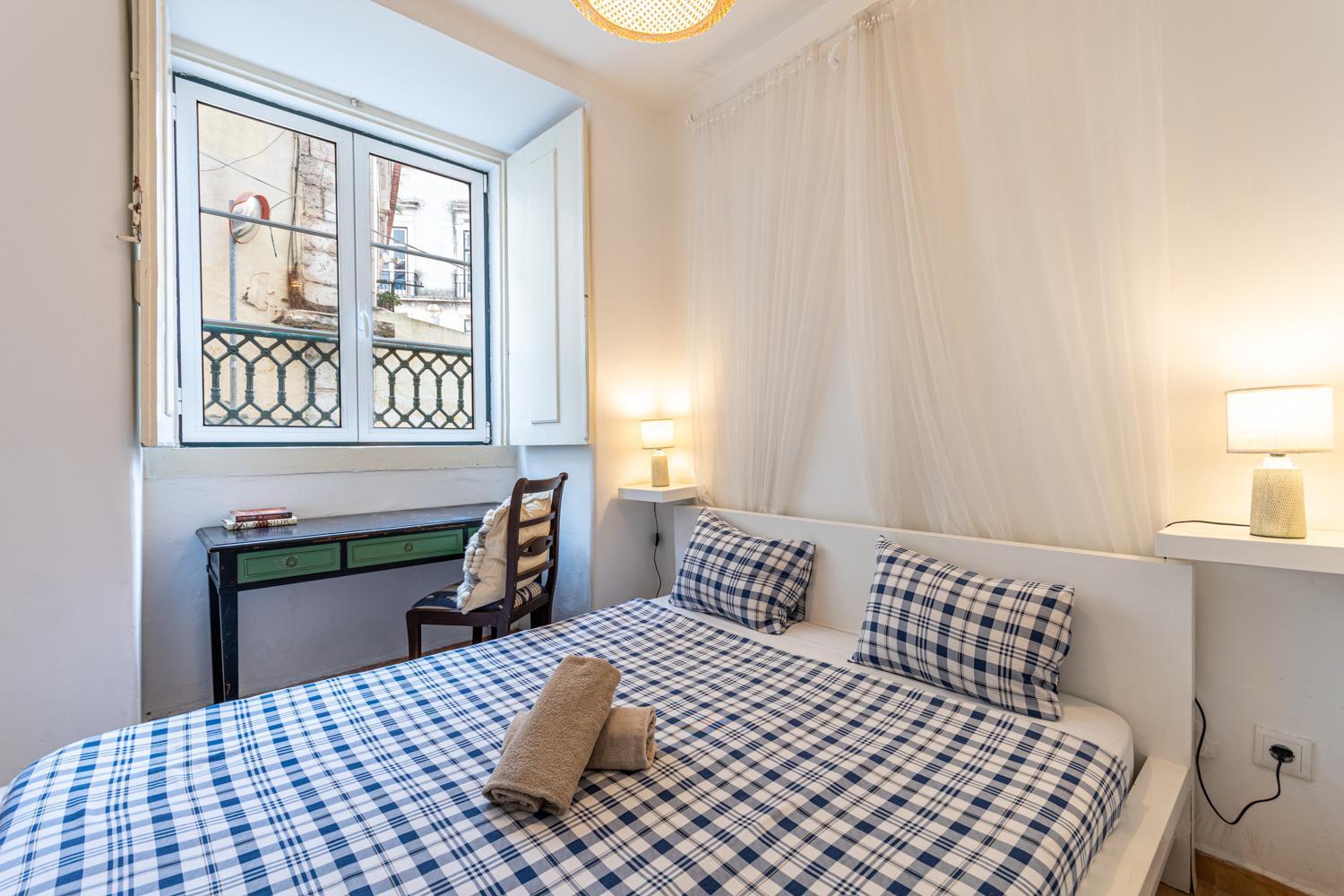 Apartment 3 Bedroom Close To The Castle *