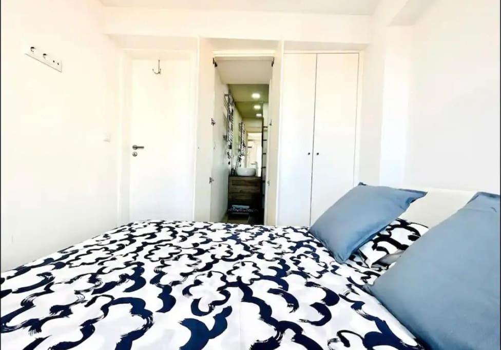 Apartment Charm In Alfama Lisbon