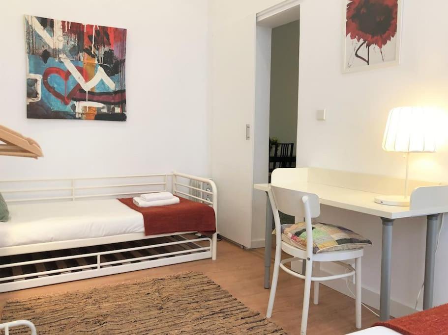 Sj1d+e Heart Of Baixa New A/c Spacious 2 Apts 5br2ba * Lisbon