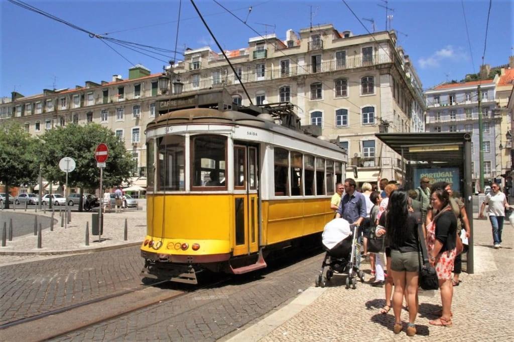 Apartment Sj1d+e Heart Of Baixa New A/c Spacious 2 Apts 5br2ba Lisbon