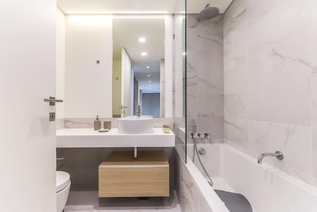 Apartamento Marques Pombal 2 Bed Ac Lisboa