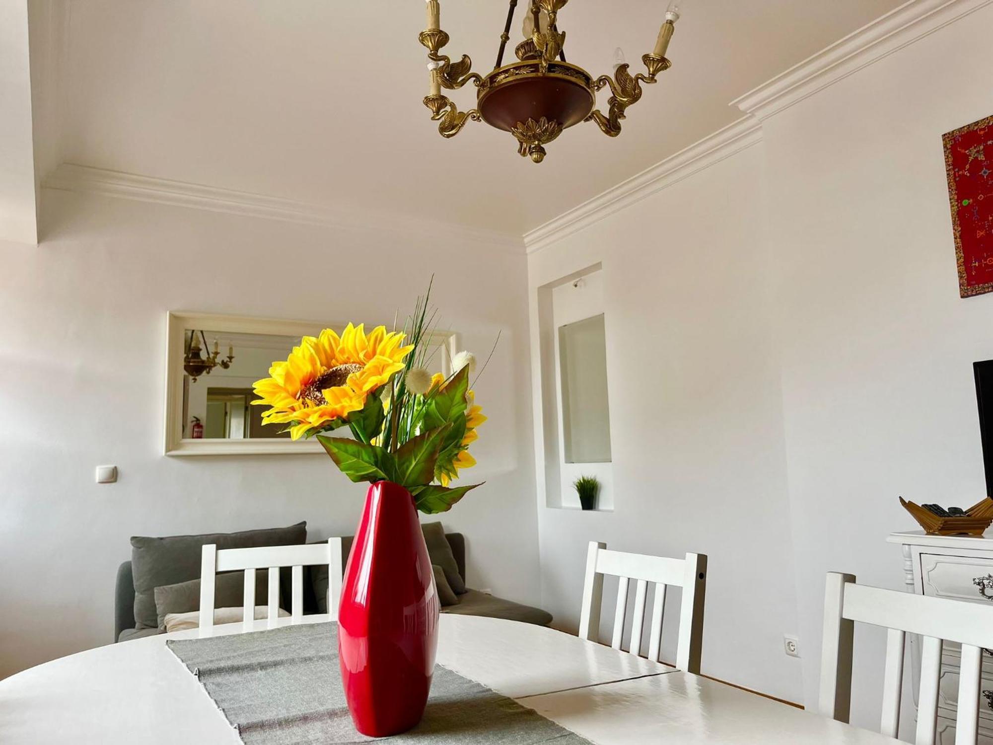 2 Bedroom, 2 Bathroom With Terrasse - Palma * Lisbon