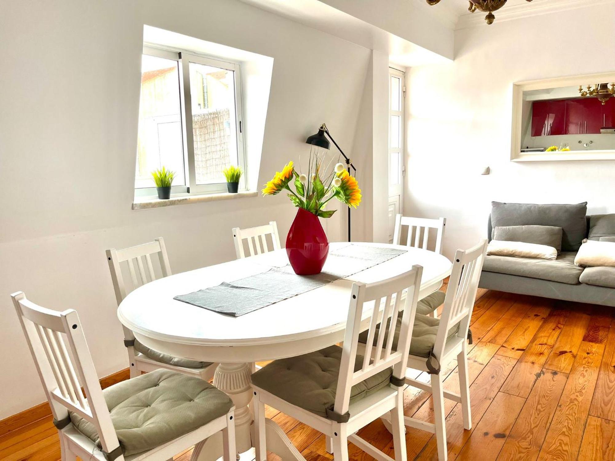 2 Bedroom, 2 Bathroom With Terrasse - Palma Lisbon
