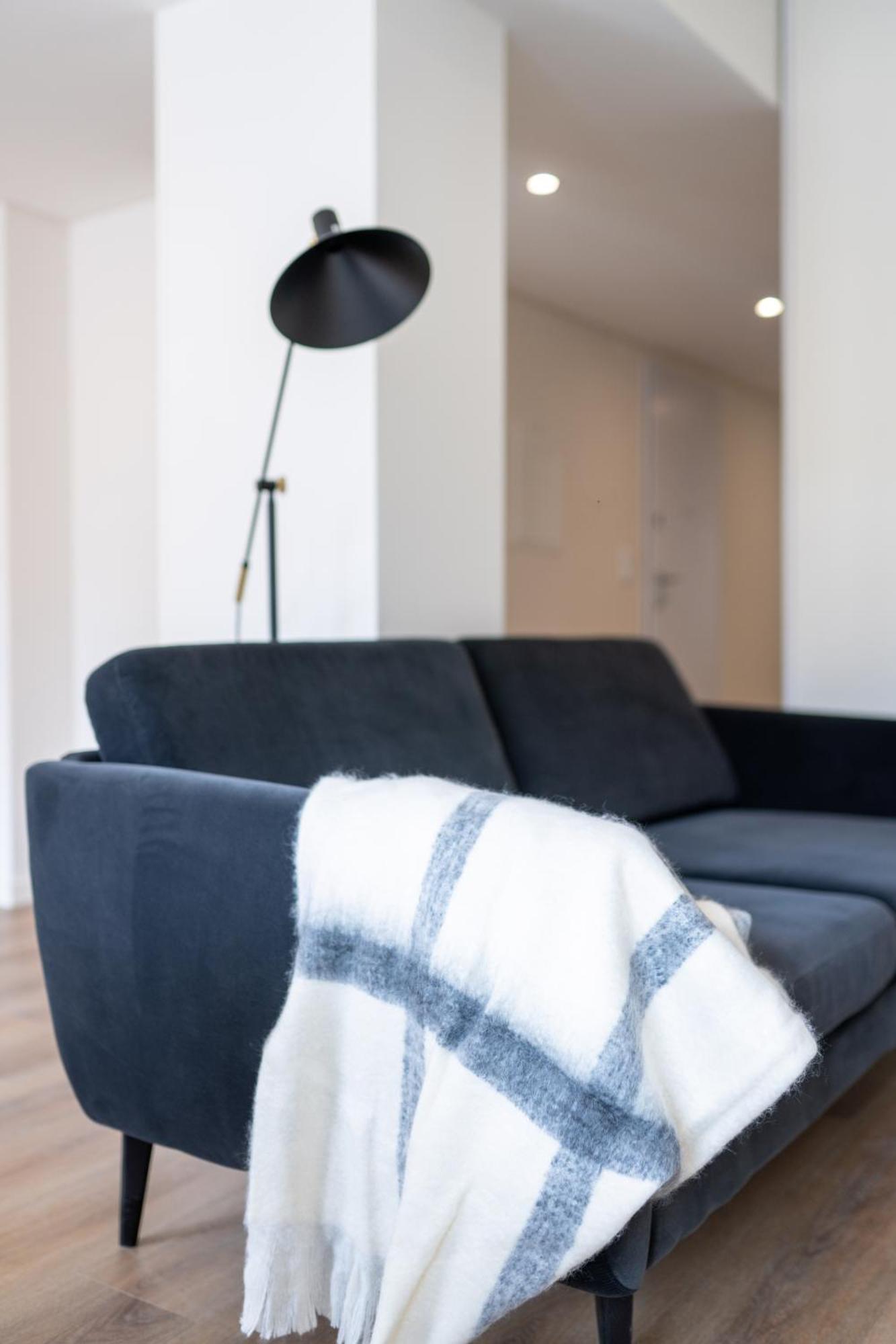 Lusiadas 53 2ºd - Beautiful Two-bedroom Lisboa