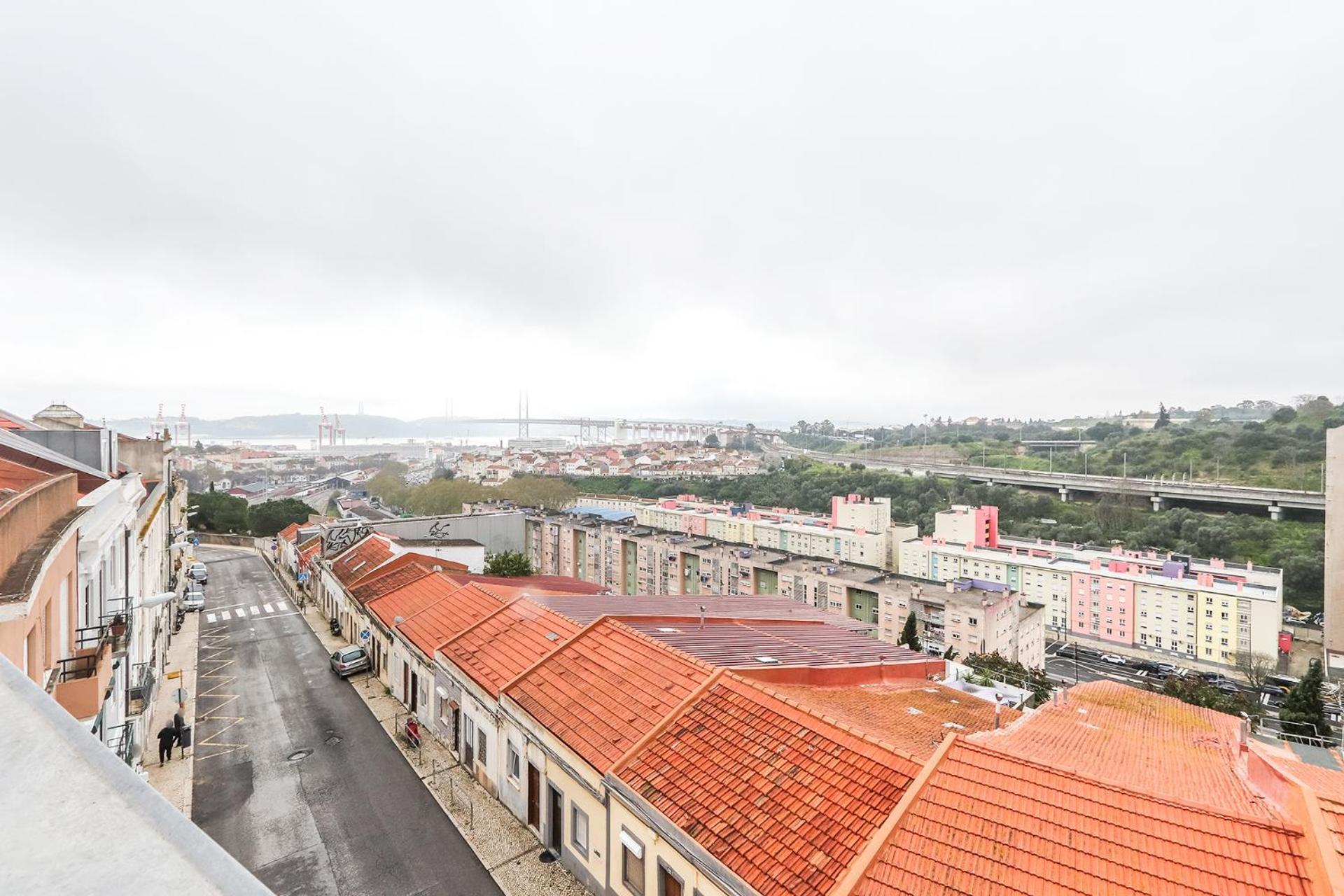 Portucale ! Mp88 Building Lisbon