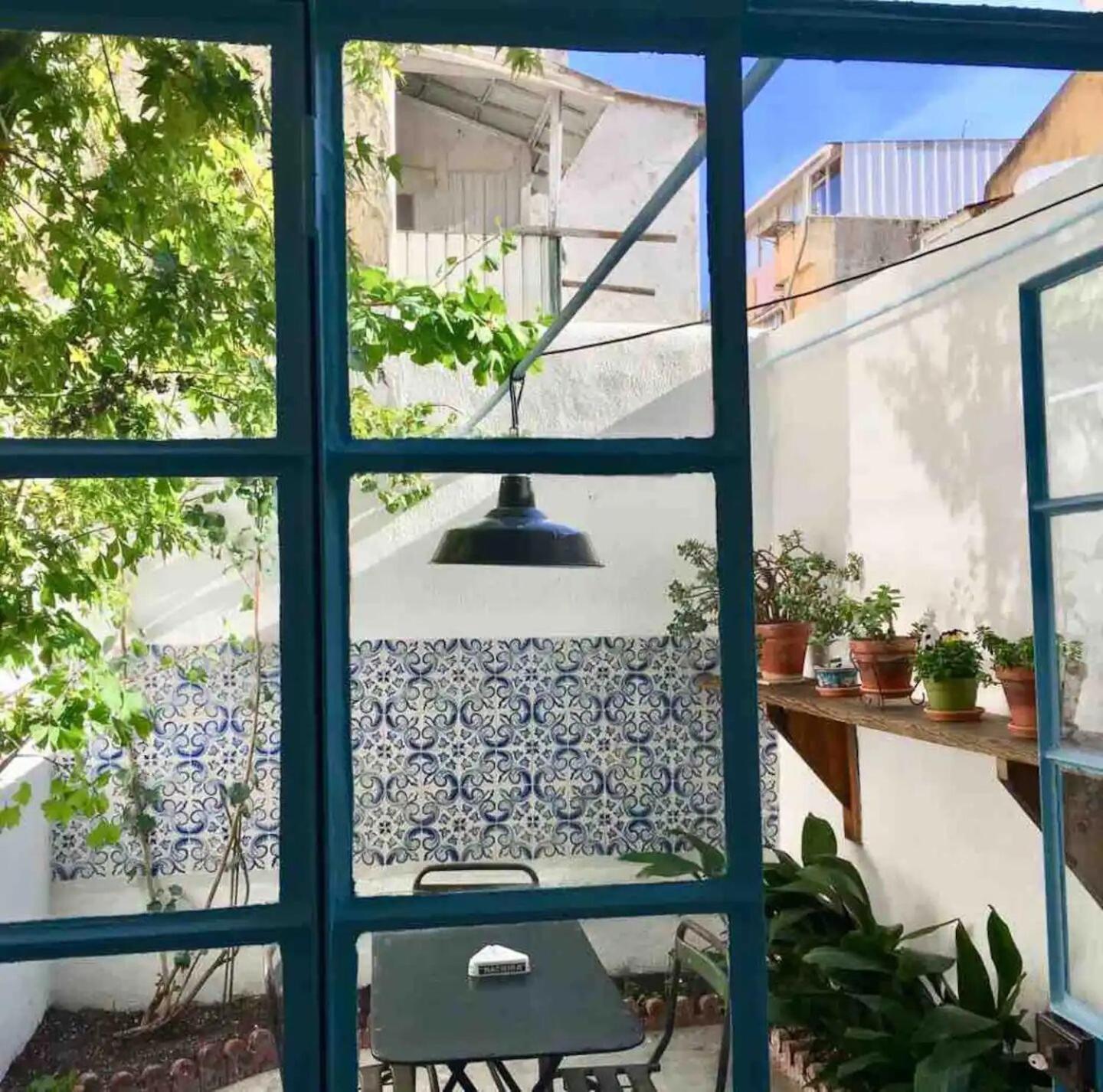 Apartment Flh Graca Vintage With Interior Garden