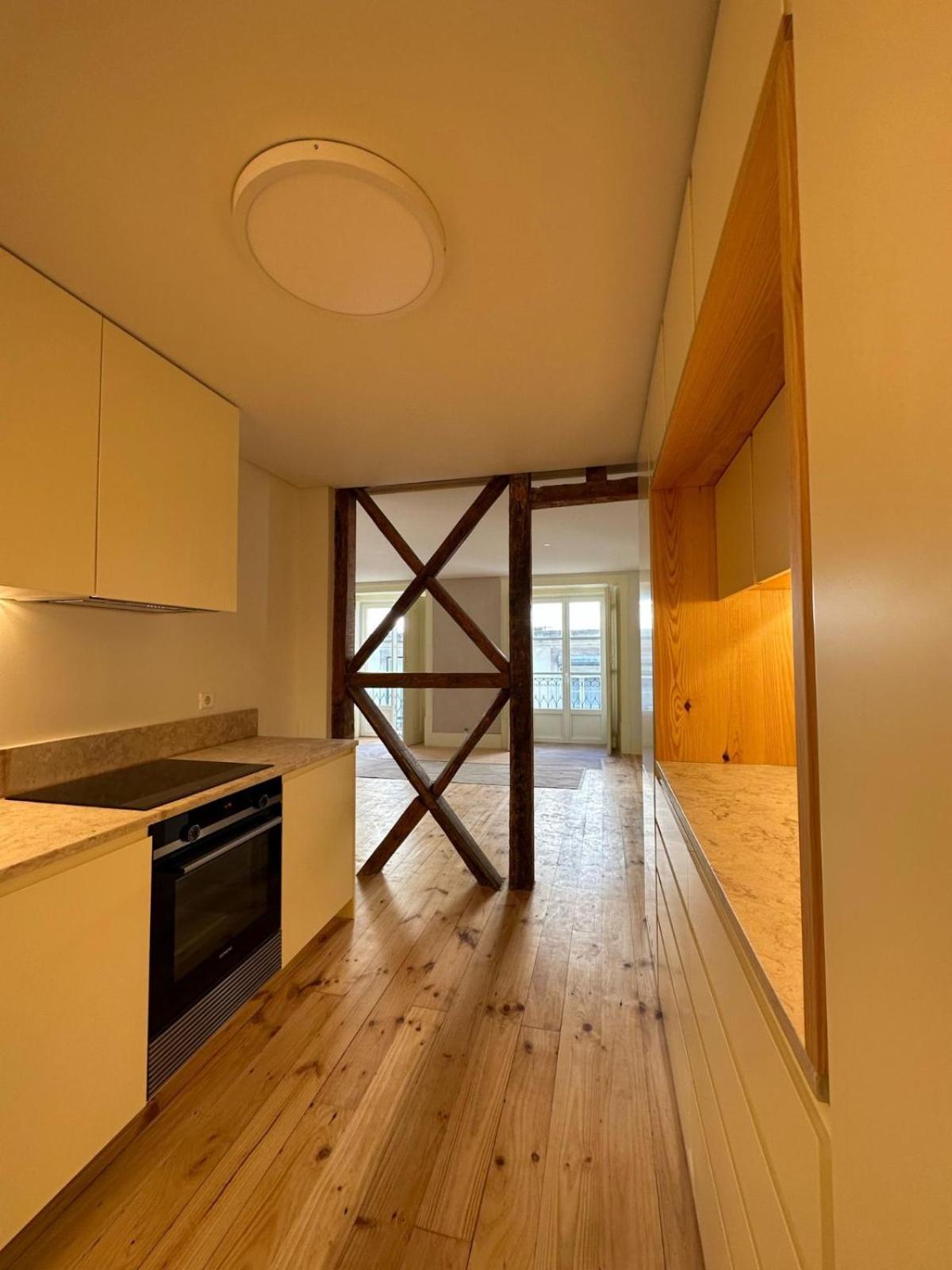 Privade In Baixa With Private Bathroom Homestay