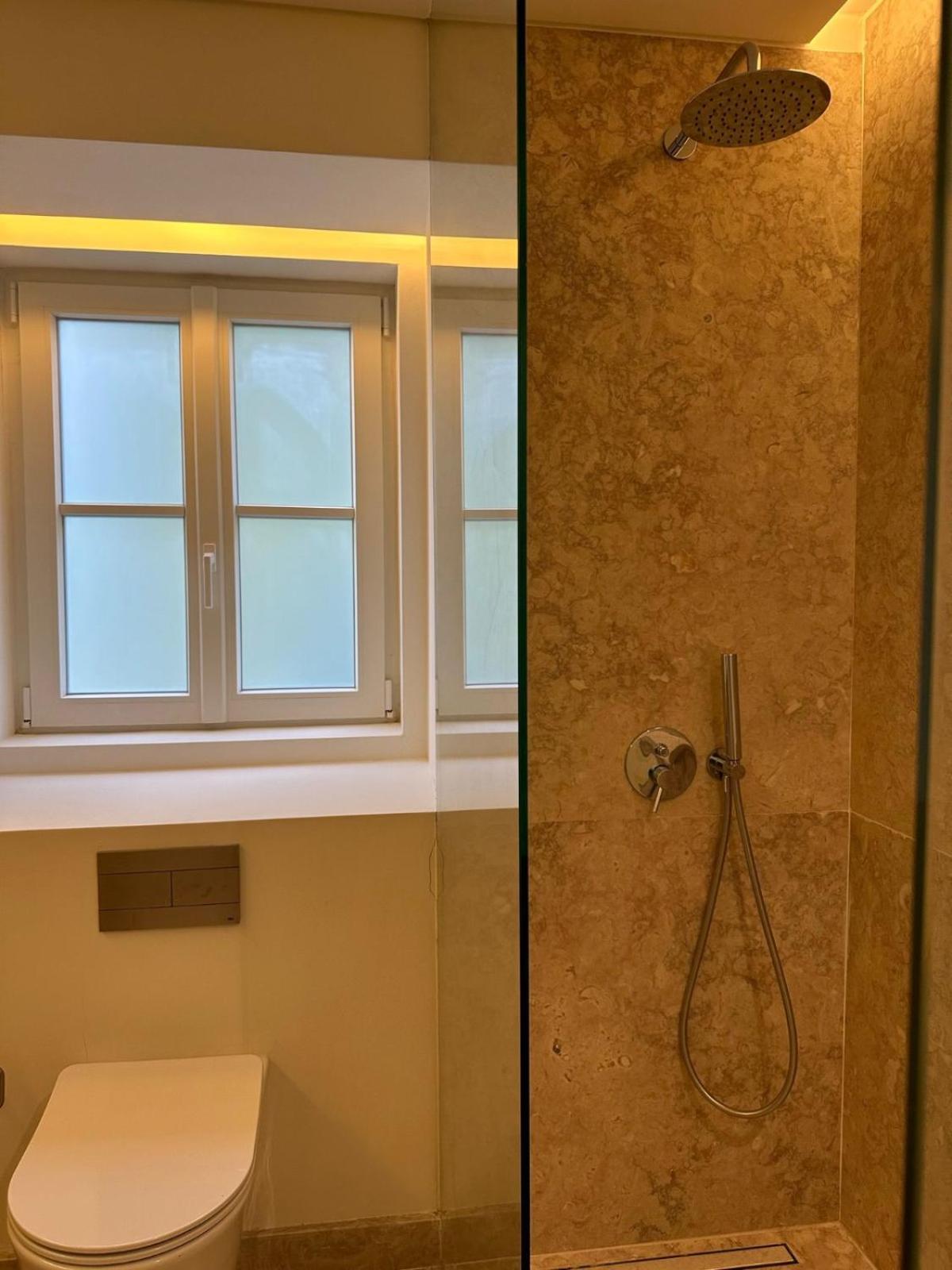 Homestay Privade In Baixa With Private Bathroom
