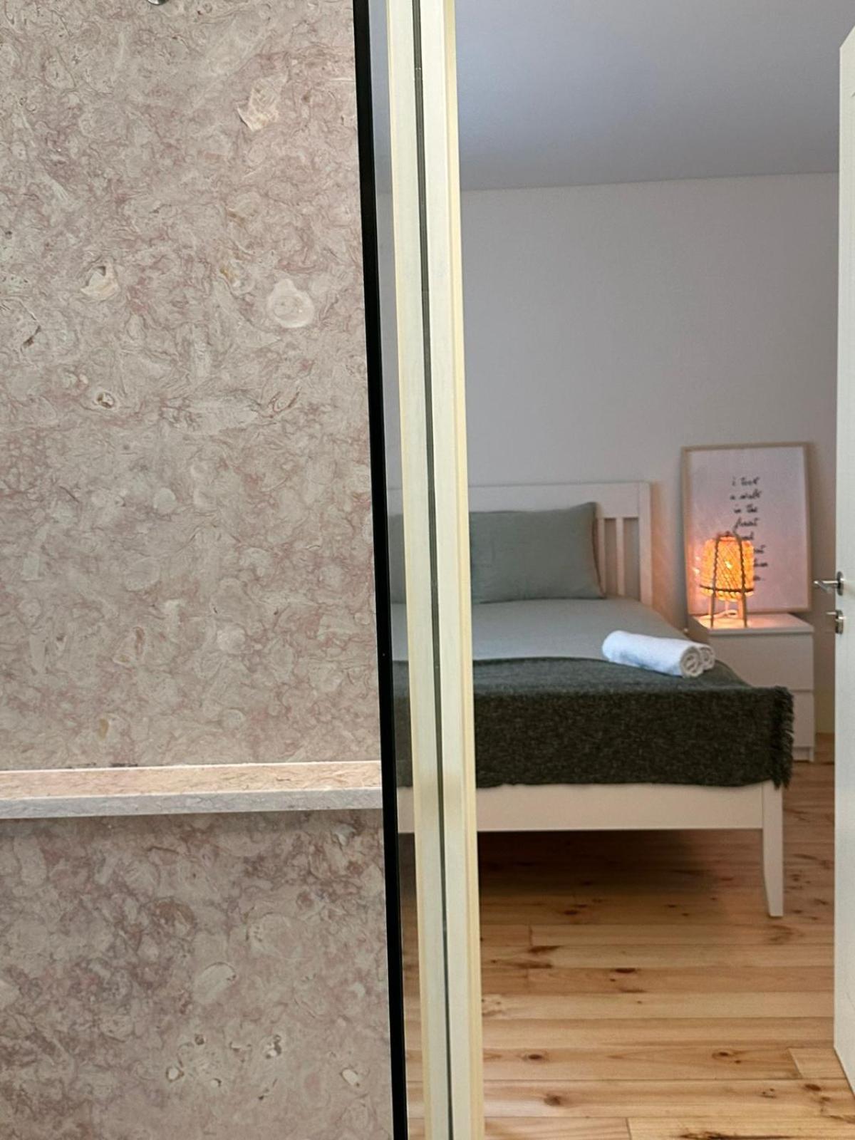 Homestay Privade In Baixa With Private Bathroom *