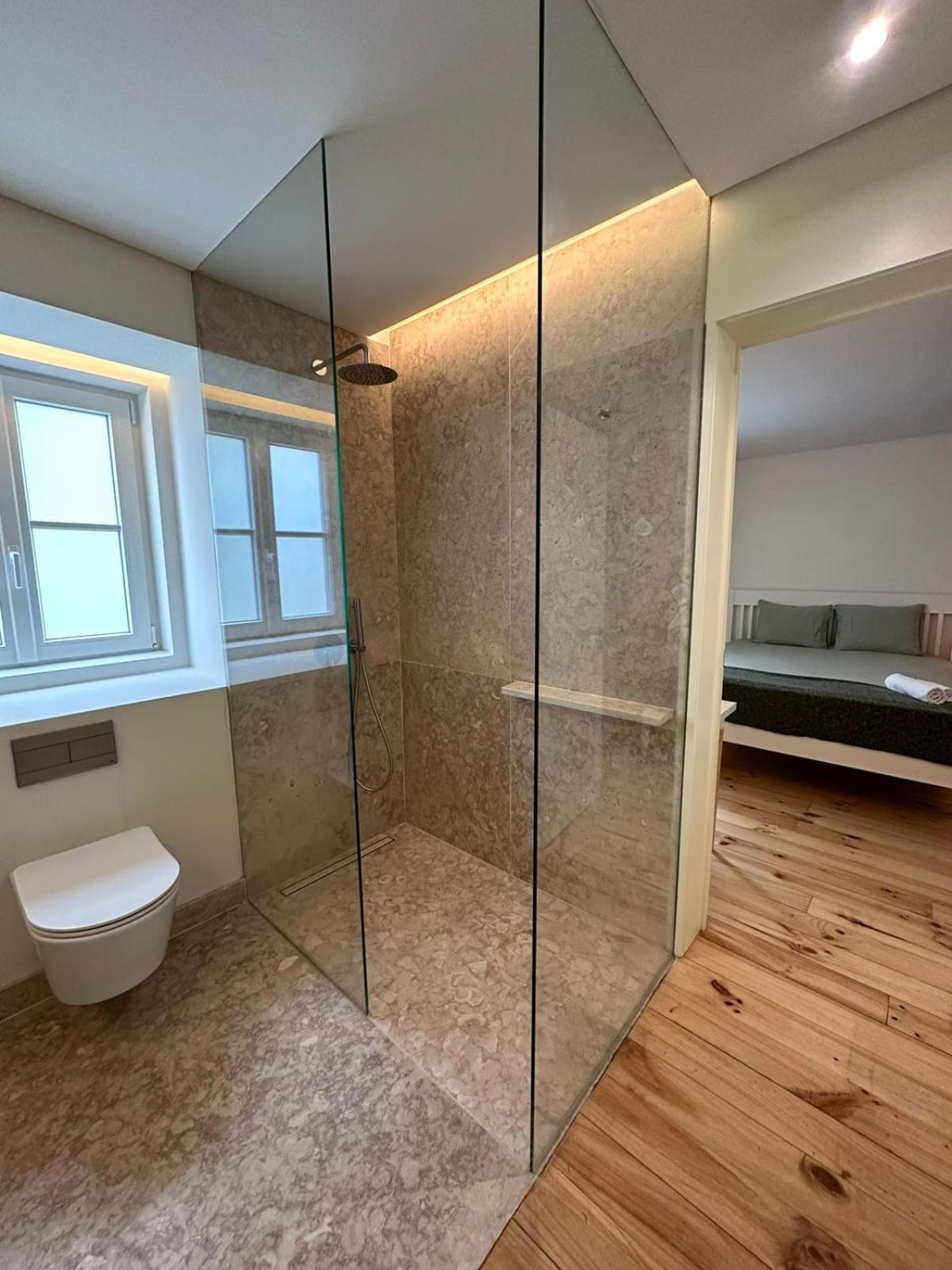 Homestay Privade In Baixa With Private Bathroom *