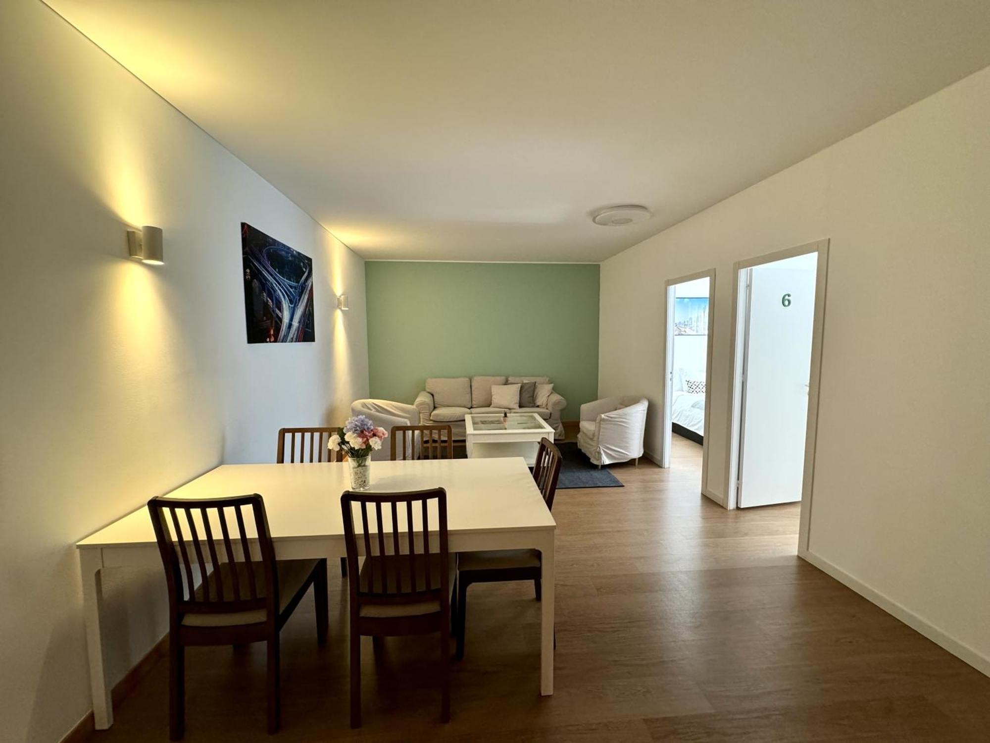 Homestay Expo House