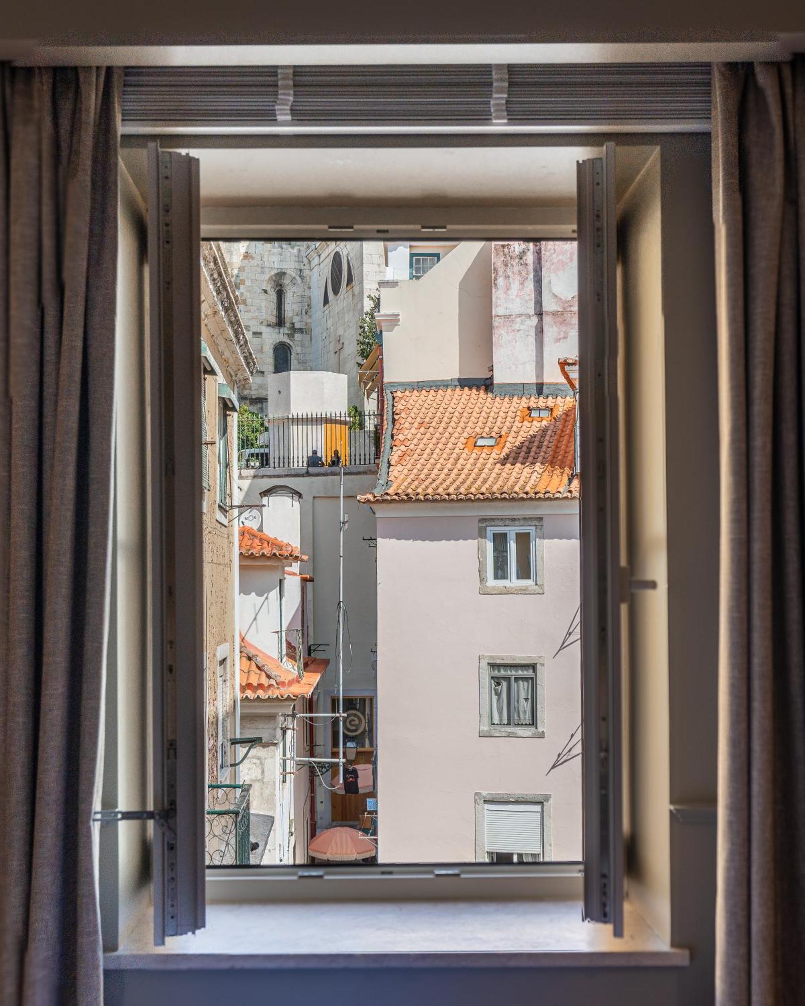 Hotel Almalusa Alfama