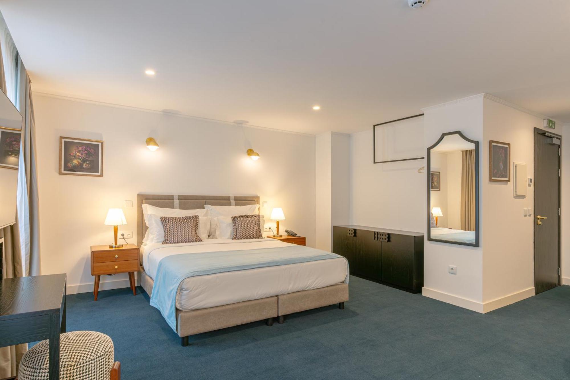 Westlight Madalena 4* Lisbon