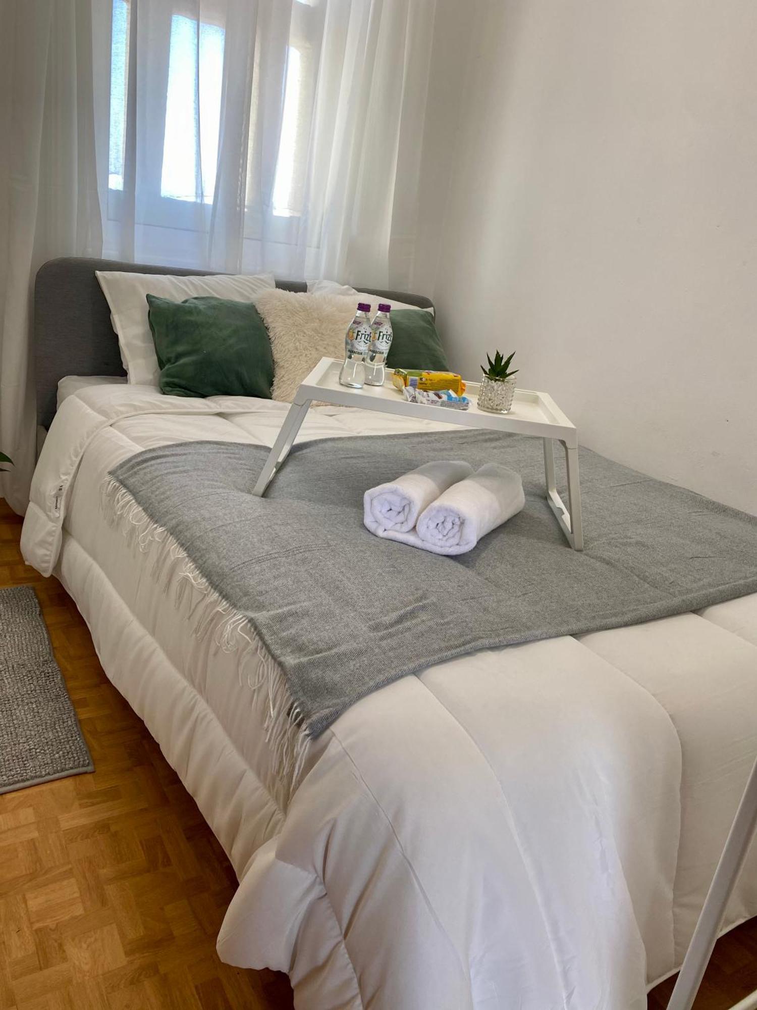 Quarto Mirante Do Tejo Homestay *