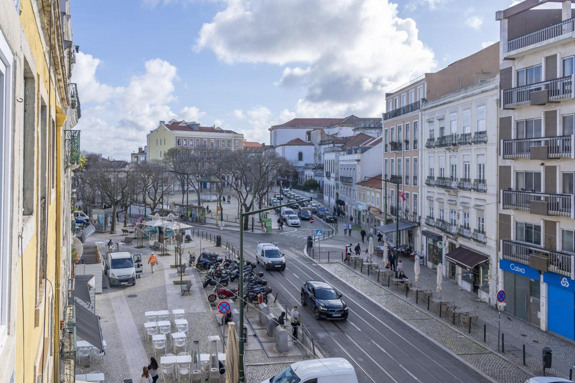 Apartment Superb Overlooking Graca In *