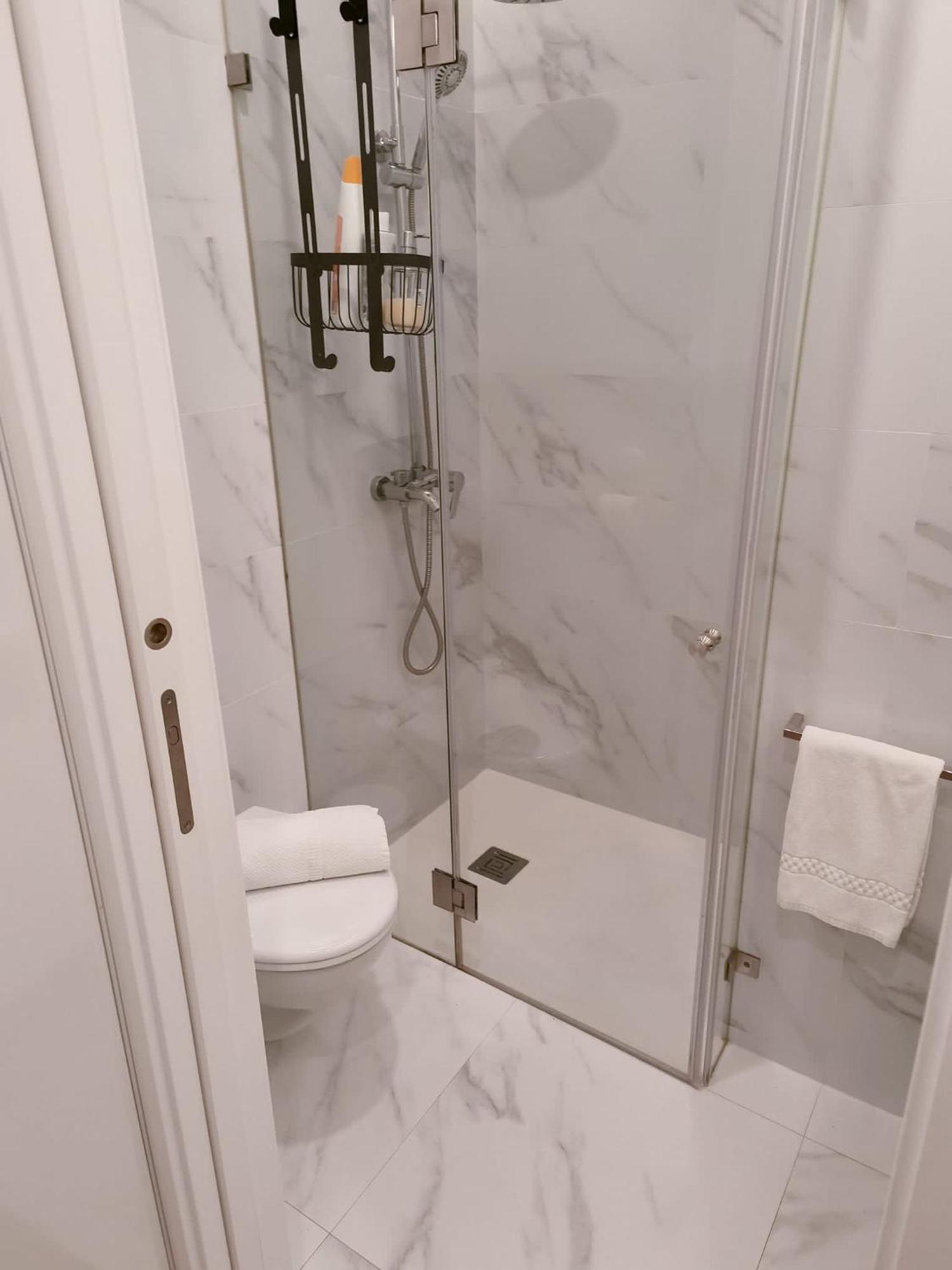 Apartment My Get Away In Charming Alfama Lisbon
