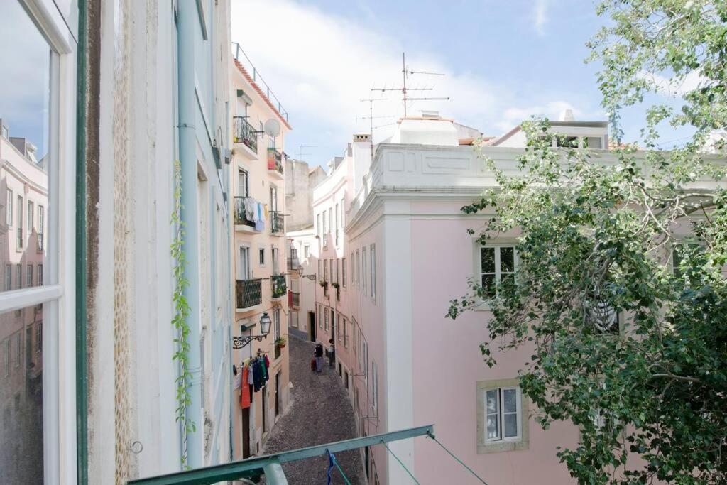 Casa Dos Trigueiros I * Lisbon