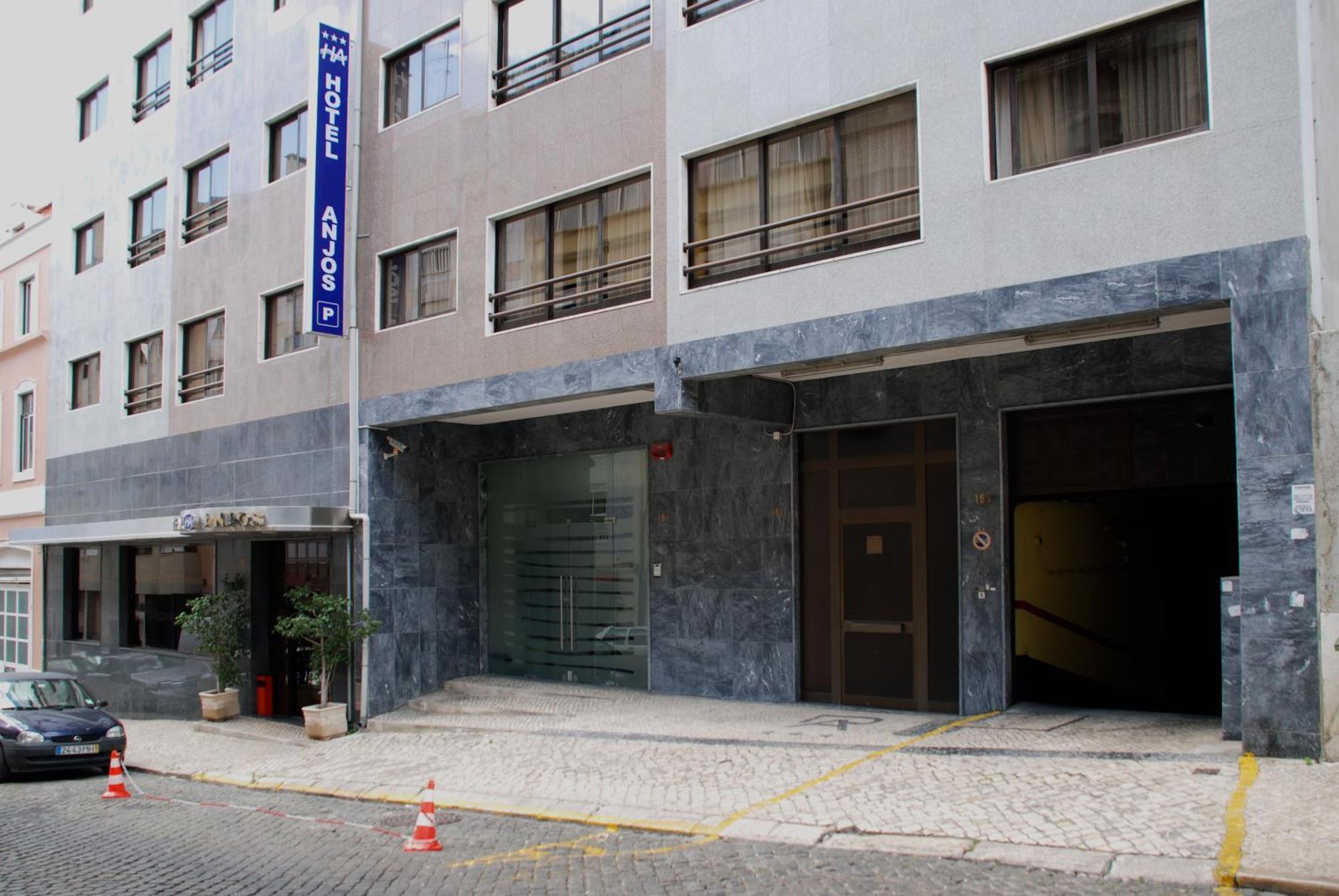 Anjos Hotel 3*