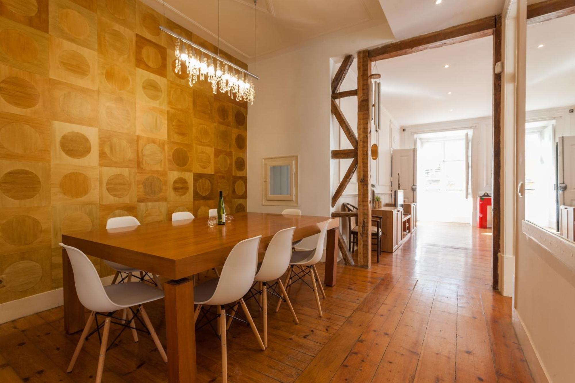 Tejo Vintage Three-bedroom - By Lu Holidays * Lisbon