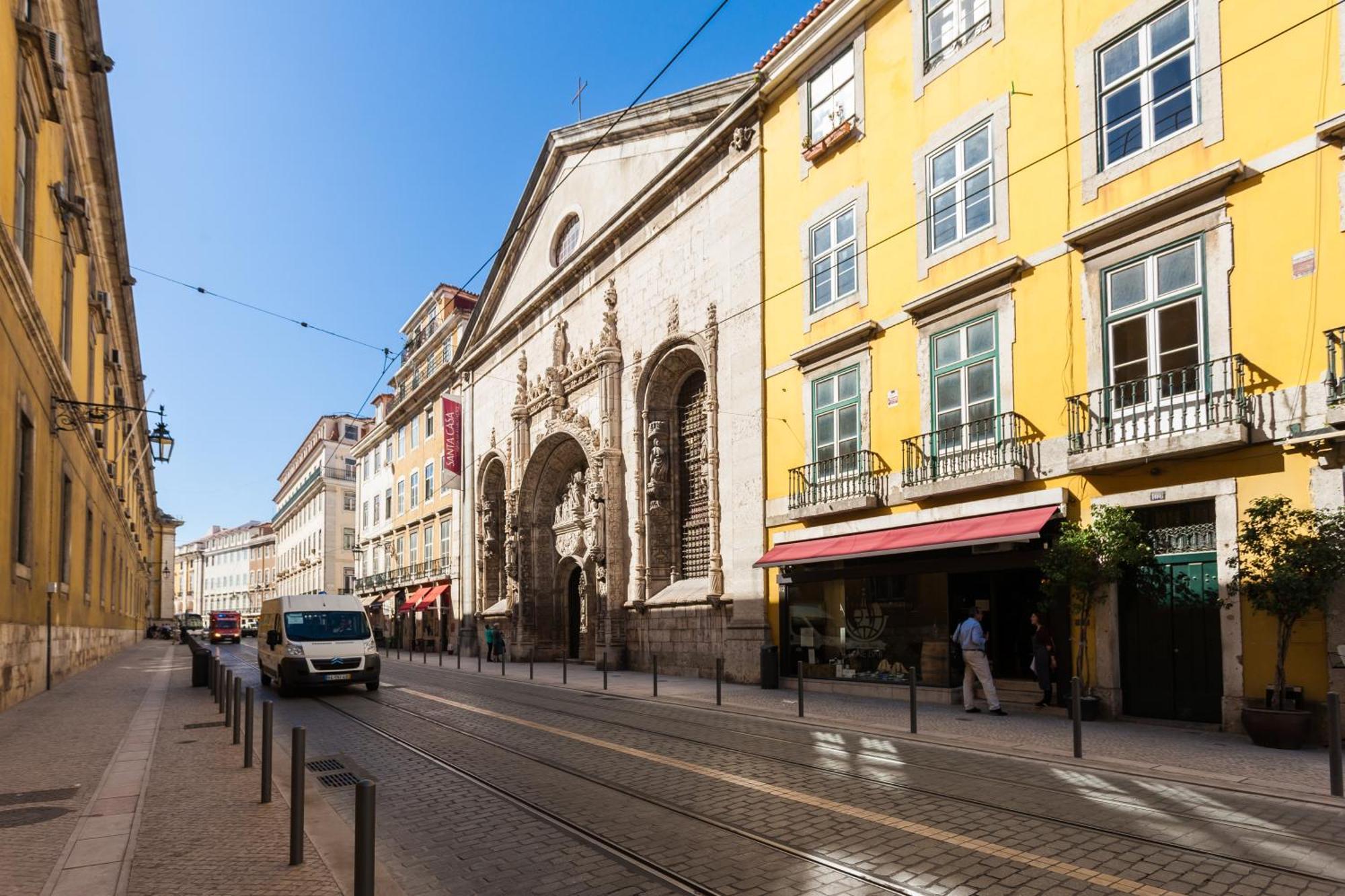 Apartment Tejo Vintage Three-bedroom - By Lu Holidays Lisbon